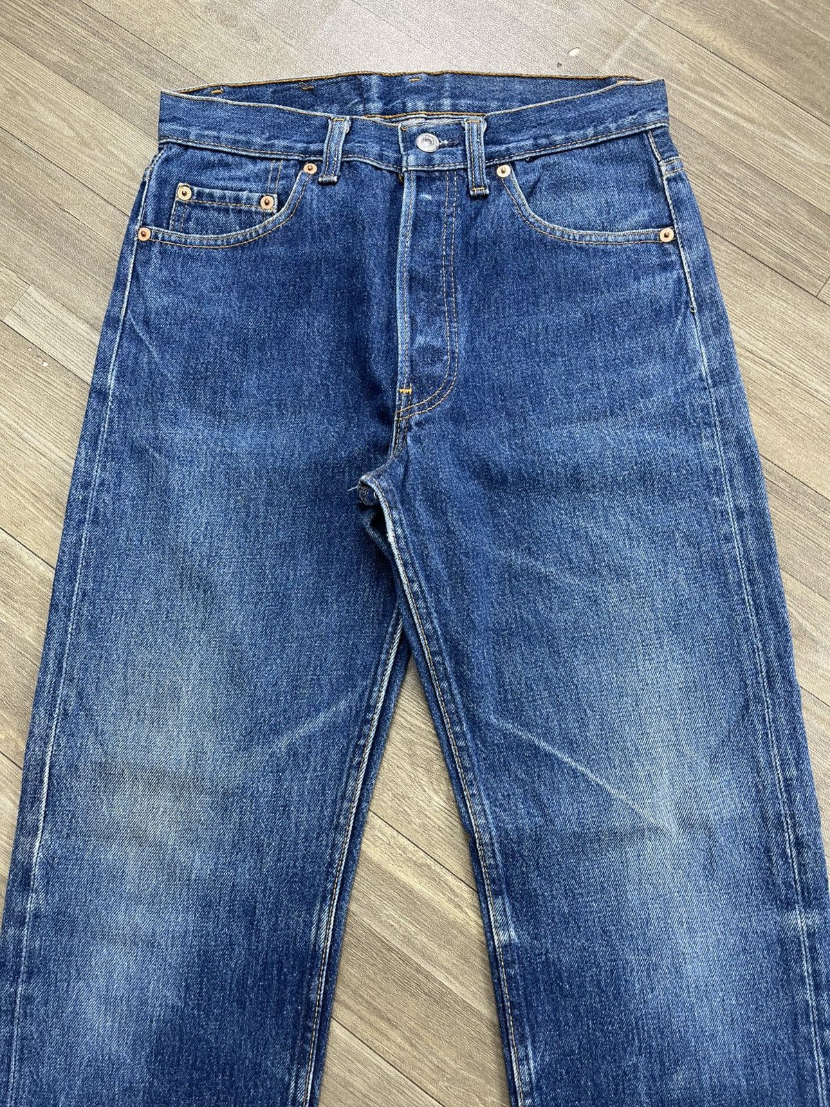 Levi's Vintage Clothing 🇺🇸1990s Vintage Levis 501XX 30x32 Straight Leg Blue Jeans Size US 29 - 2 Thumbnail