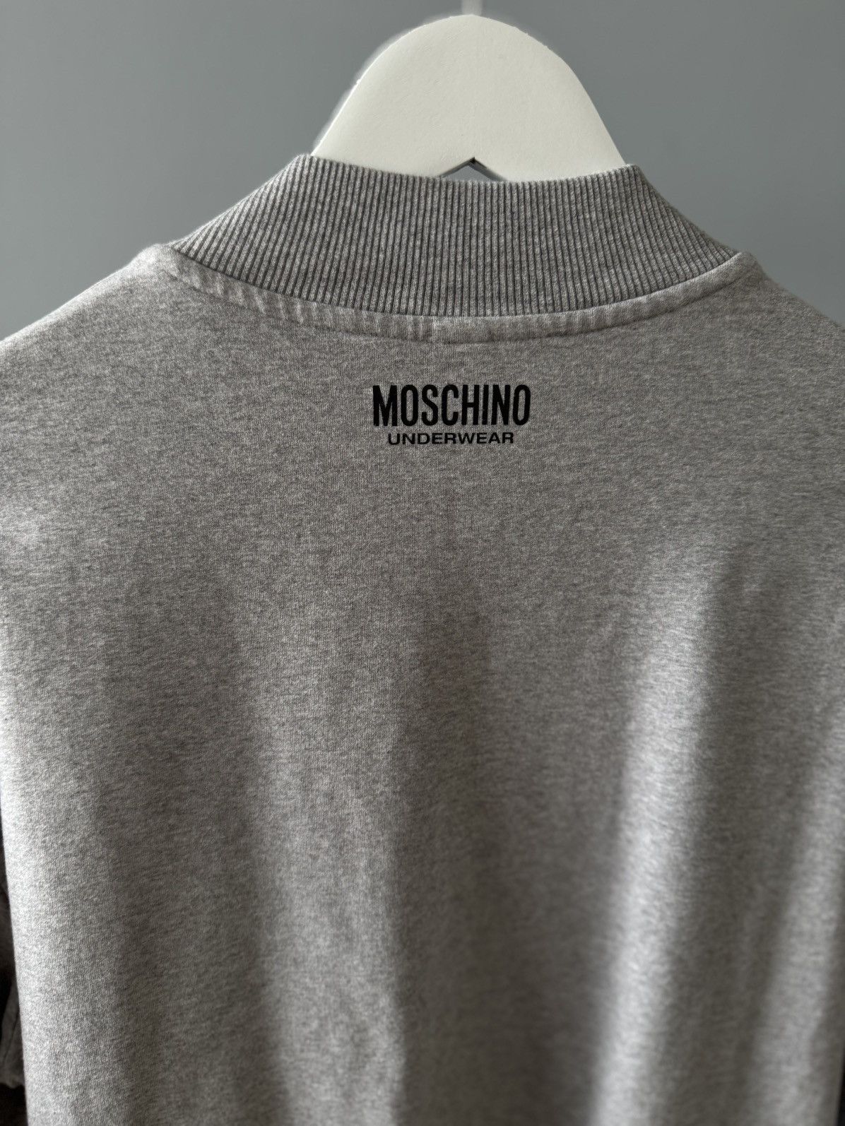 Moschino Moschino 1/3 zip Size US L / EU 52-54 / 3 - 6 Thumbnail