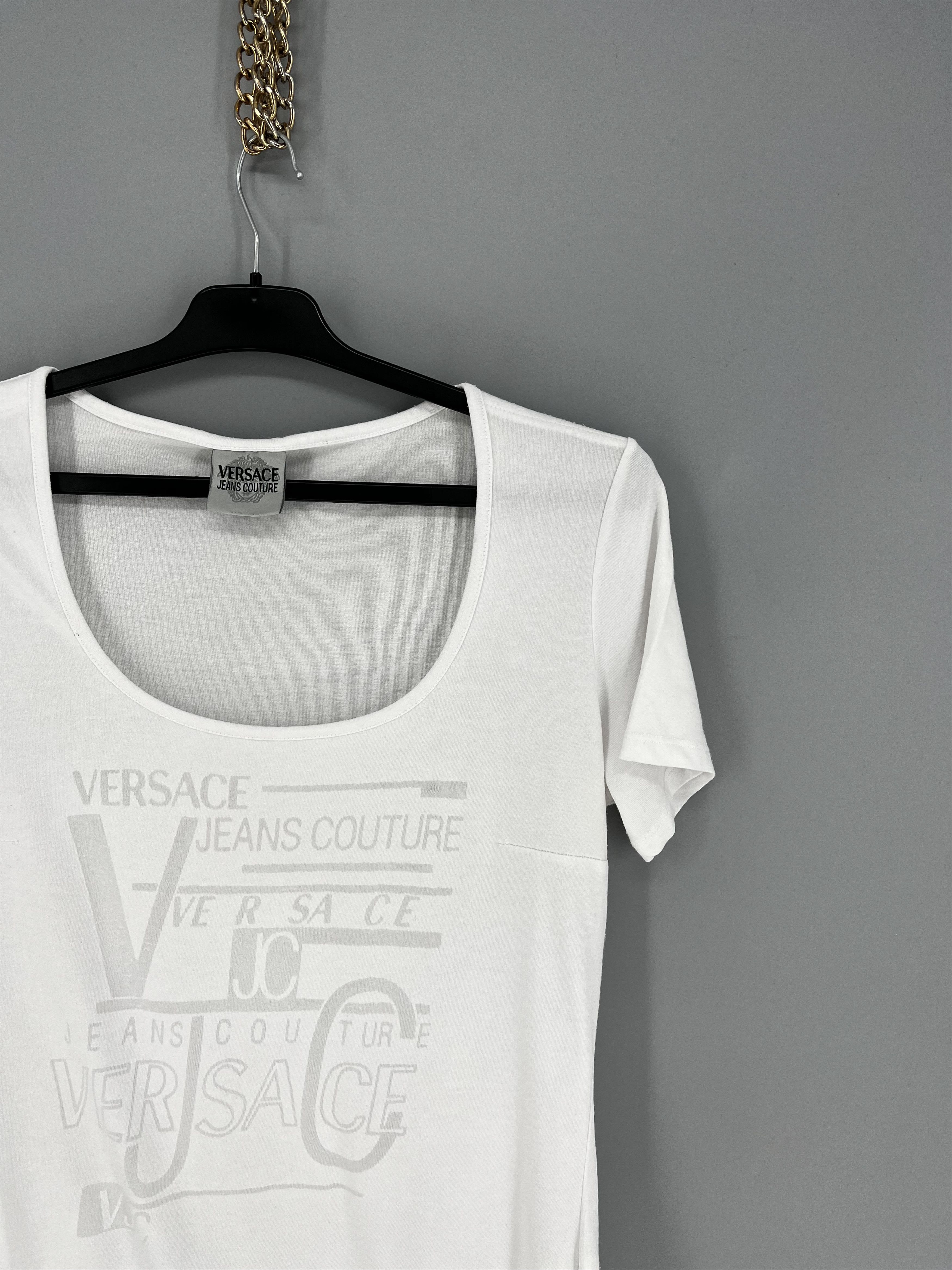 Versace Gianni Versace Jeans medusa meduza tee shirt 90s OLD MONEY Size M / US 6-8 / IT 42-44 - 4 Thumbnail