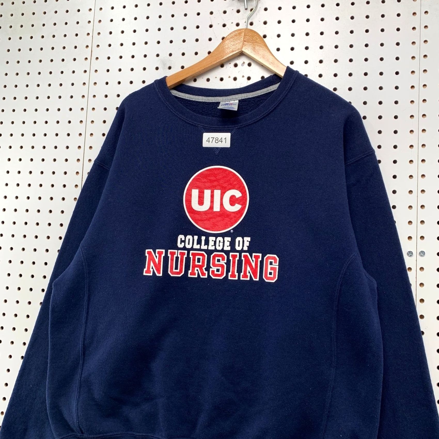 Russell Athletic VINTAGE Russell Athletic UIC College Nursing Sweatshirt Mens L Navy Blue Fleece Crewneck Size US L / EU 52-54 / 3 - 6 Thumbnail