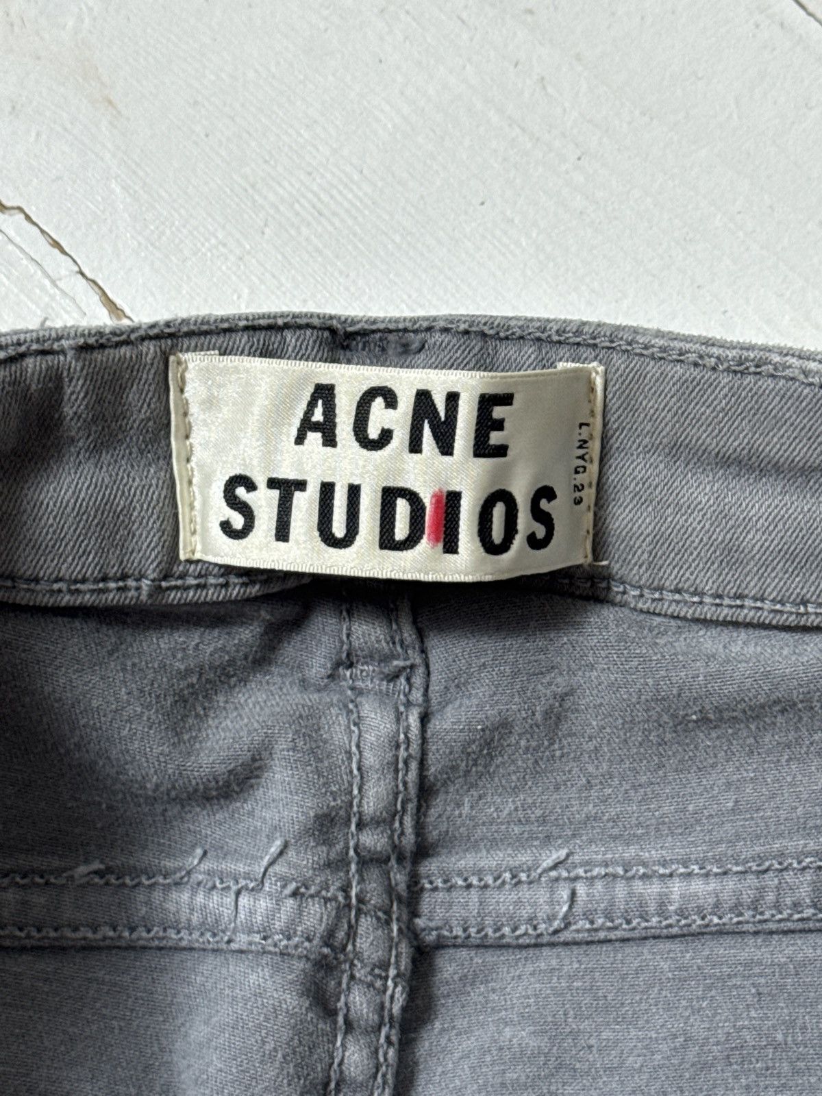 Acne Studios VINTAGE ACNE STUDIOS SKIN 5 USED GREY JEANS Size 29" - 7 Thumbnail