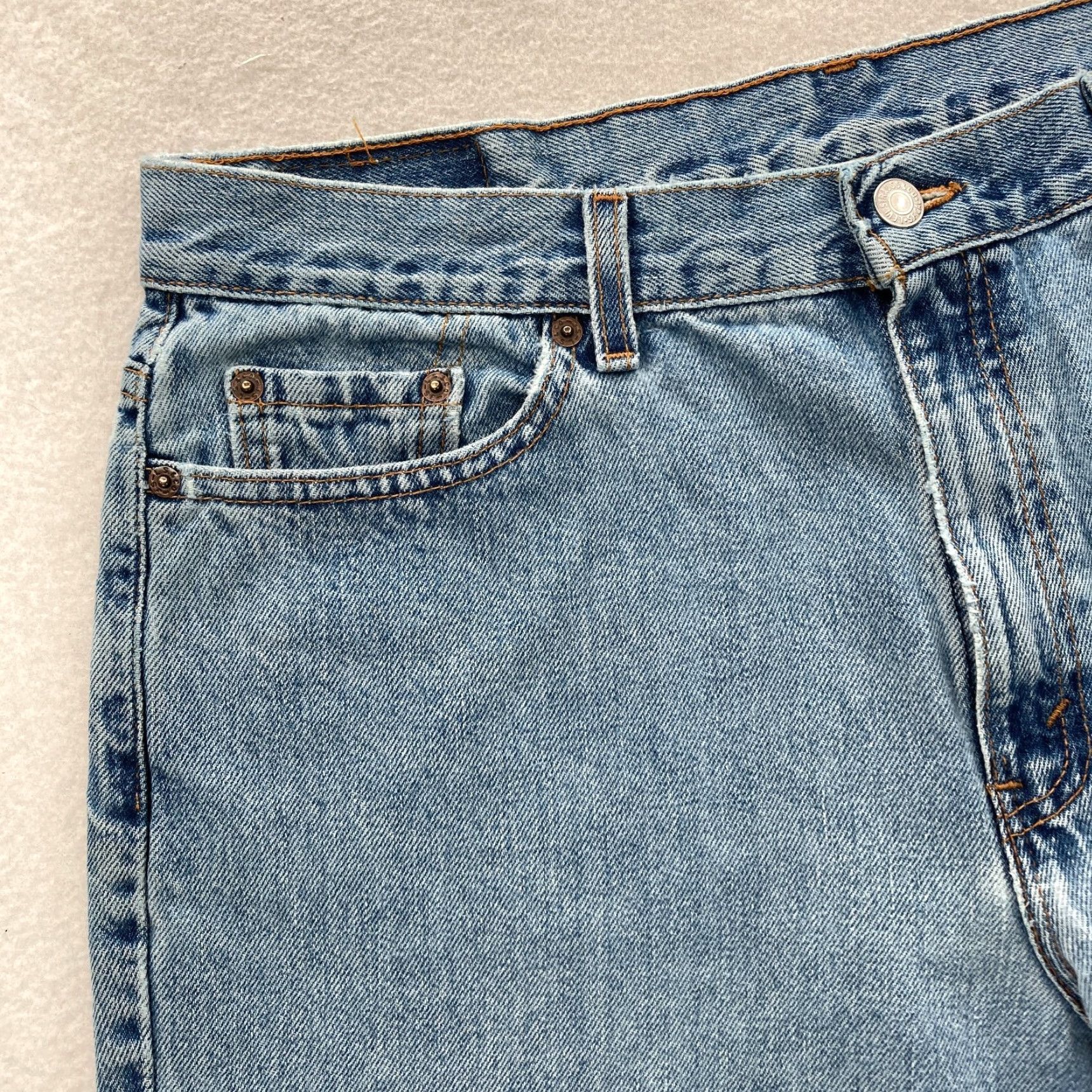 Levi's Vintage Levi's 505 Jeans Women 16 Mis Low Rise Straight Blue Denim 2001 USA Western Y2K 5-Pocket Design Size 38" / US 16 / IT 52 - 3 Thumbnail