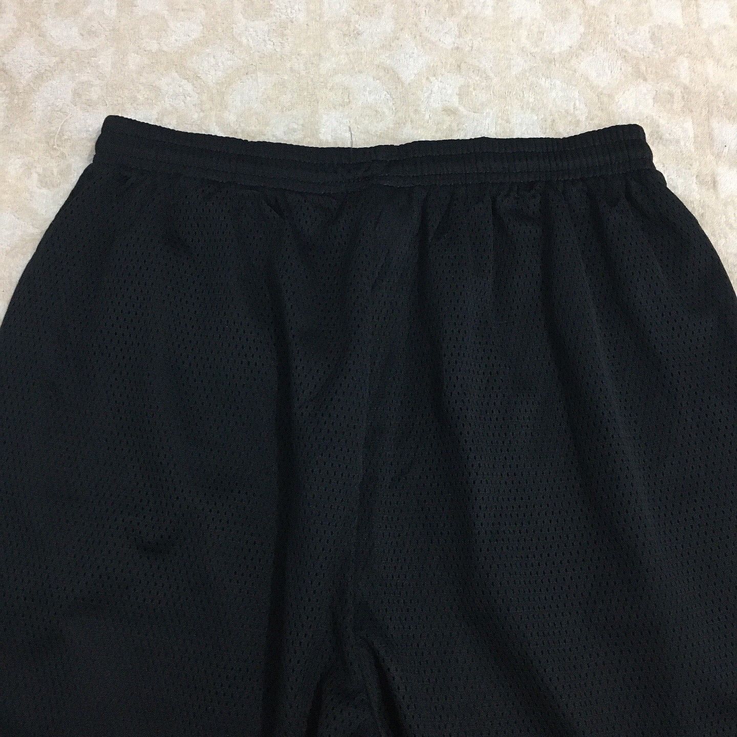 Nike Vintage Nike Mesh Usa Shorts Size US 30 / EU 46 - 6 Thumbnail