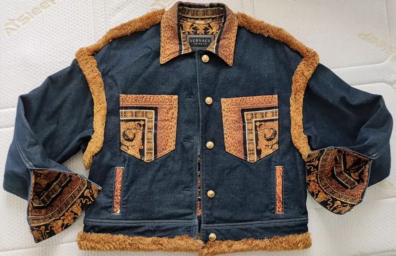 Versace Versace Leopard print baroque print denim jacket Size US S / EU 44-46 / 1 - 1 Thumbnail