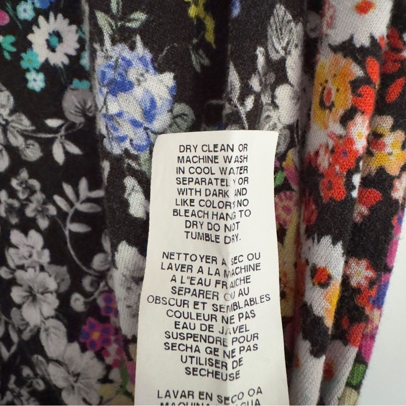 Other Karen Kane colorful/black and white floral top asymmetric L Size L / US 10 / IT 46 - 8 Thumbnail