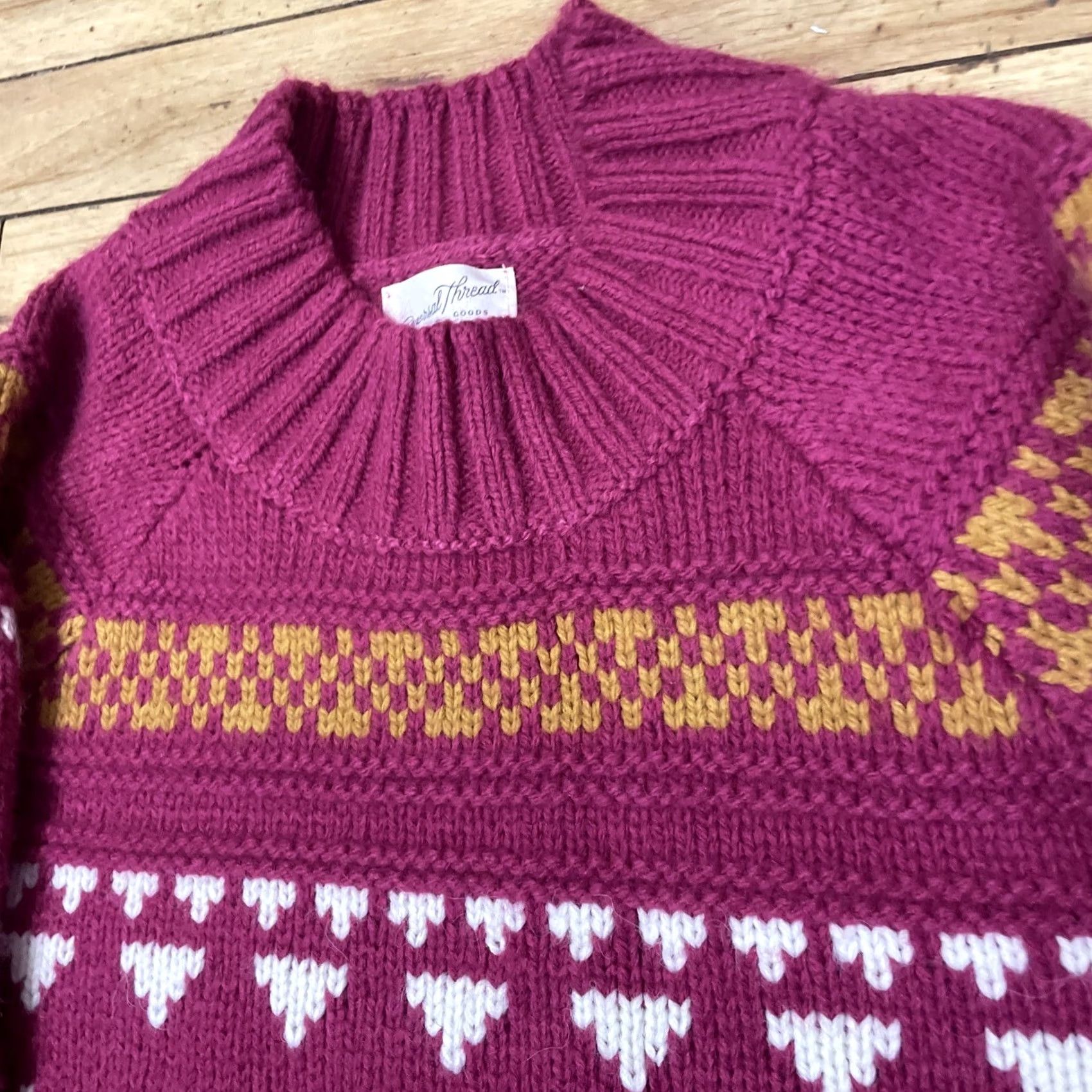 Vintage VINTAGE Universal Threads Crop Sweater Women L Fair Isle Magenta Orange Mock Neck Knit L Size L / US 10 / IT 46 - 5 Thumbnail