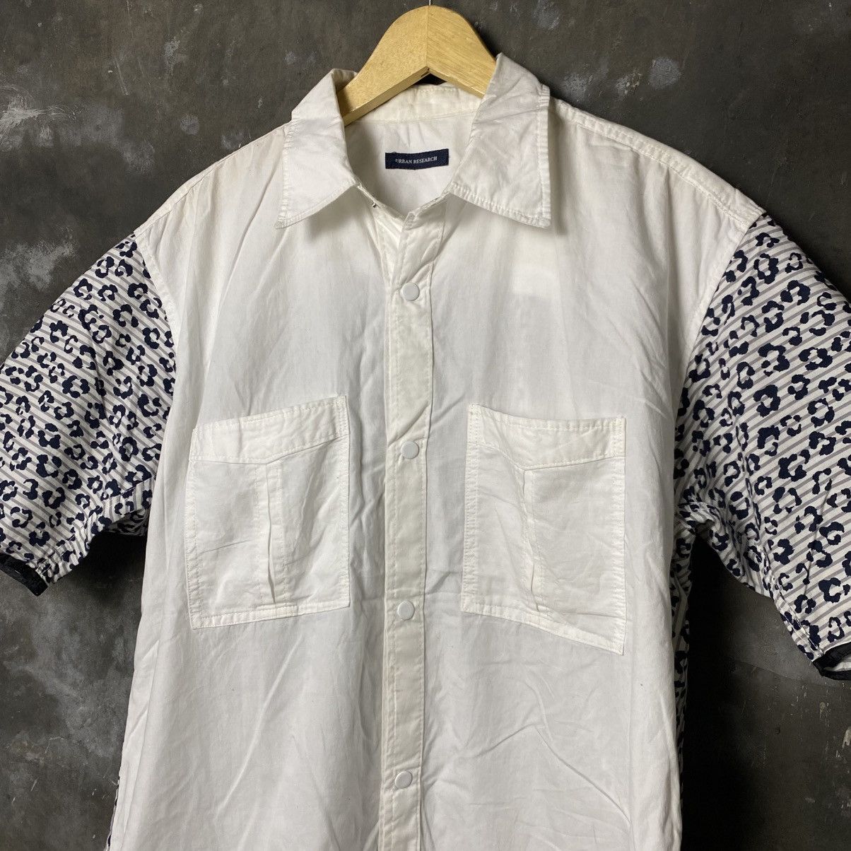 Japanese Brand × URBAN RESEARCH DOORS Urban research japan leopard style with 2 pocket shirt Size US L / EU 52-54 / 3 - 1 Thumbnail