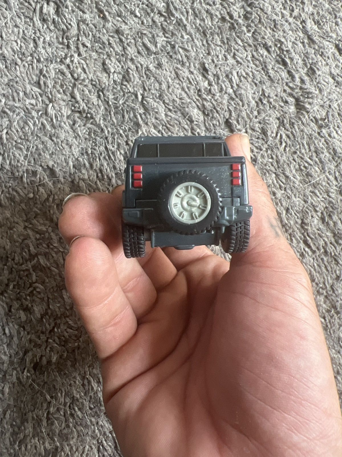 Hypebeast McDonald’s Hummer H2 Pull-Back Toy Size ONE SIZE - 5 Thumbnail