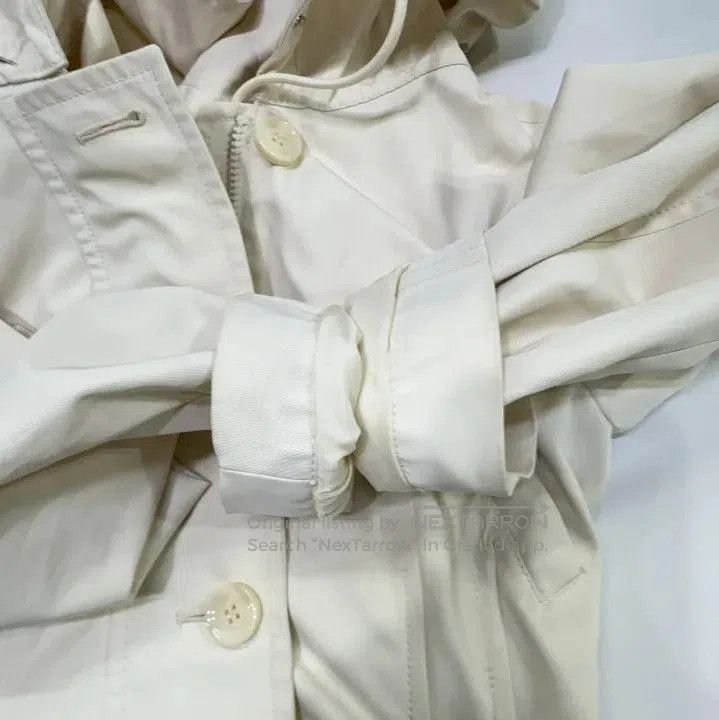 Moncler Moncler Small Logo Zip Hooded Windbreaker. Size US S / EU 44-46 / 1 - 4 Thumbnail