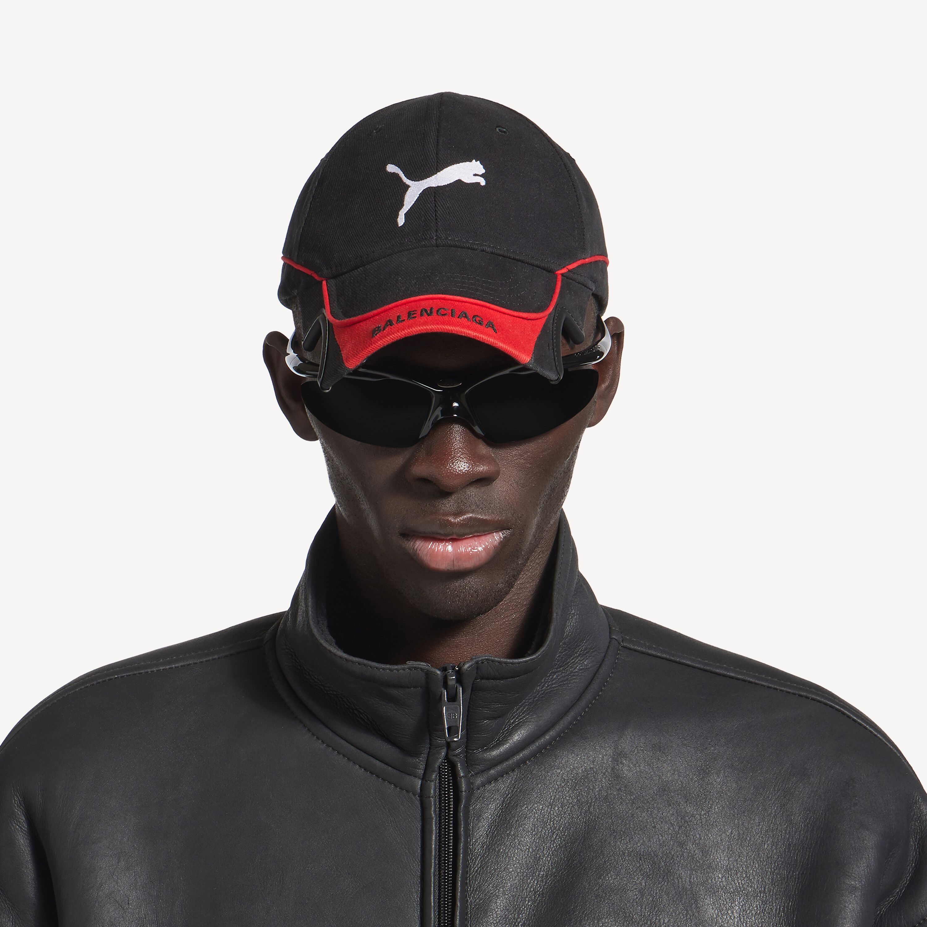 Balenciaga × Puma o1tr1nto0326 Size: S / Hat / Cap in Black/Red Size ONE SIZE - 6 Thumbnail