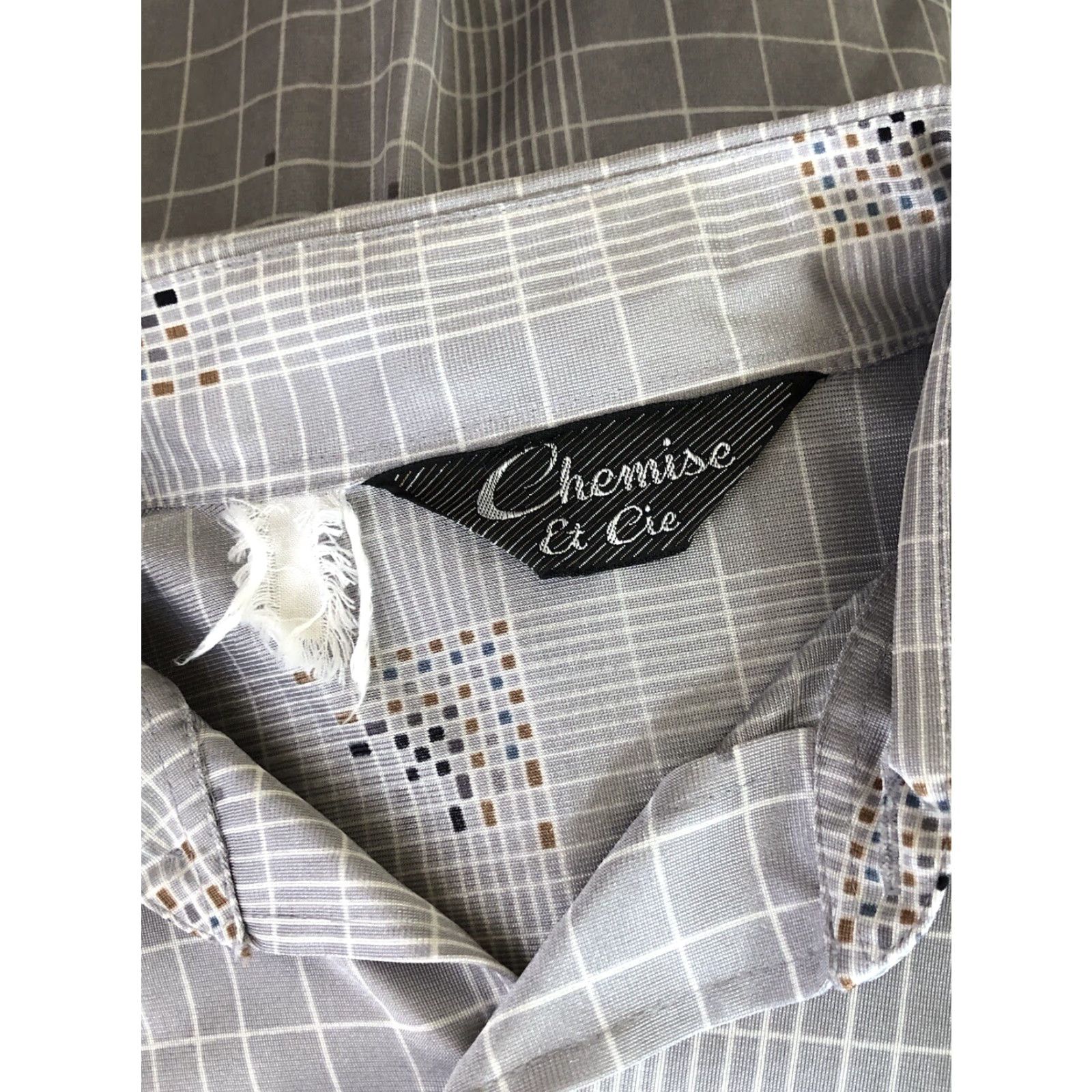 Etro VINTAGE Chemise ButtonUp Shirt M Gray Geo Silky point collar Retro 70s Disco Shirt Mens Size US M / EU 48-50 / 2 - 4 Thumbnail
