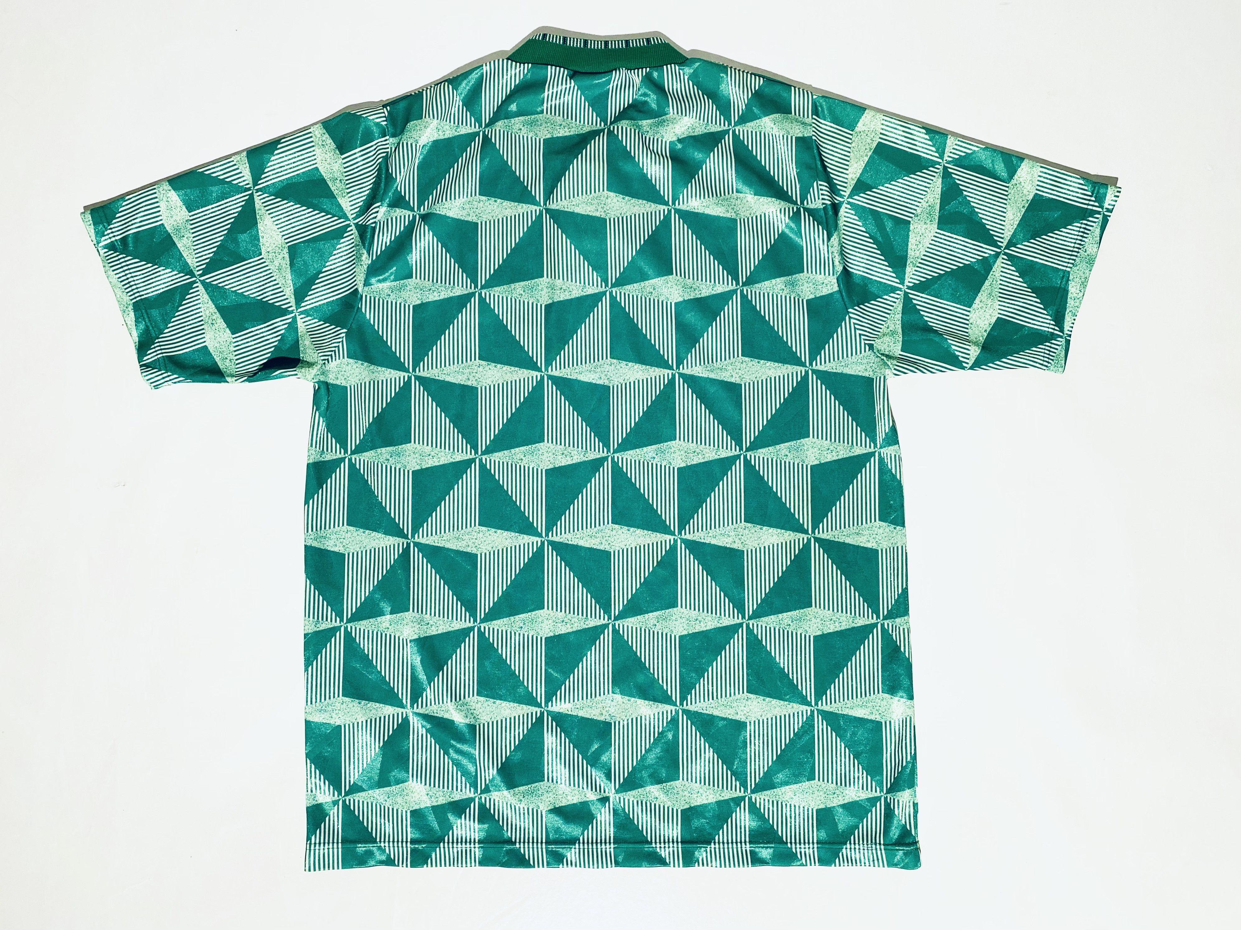 Umbro Northern Ireland 1990 - 1992 Home Football Shirt Jersey Size US M / EU 48-50 / 2 - 5 Thumbnail