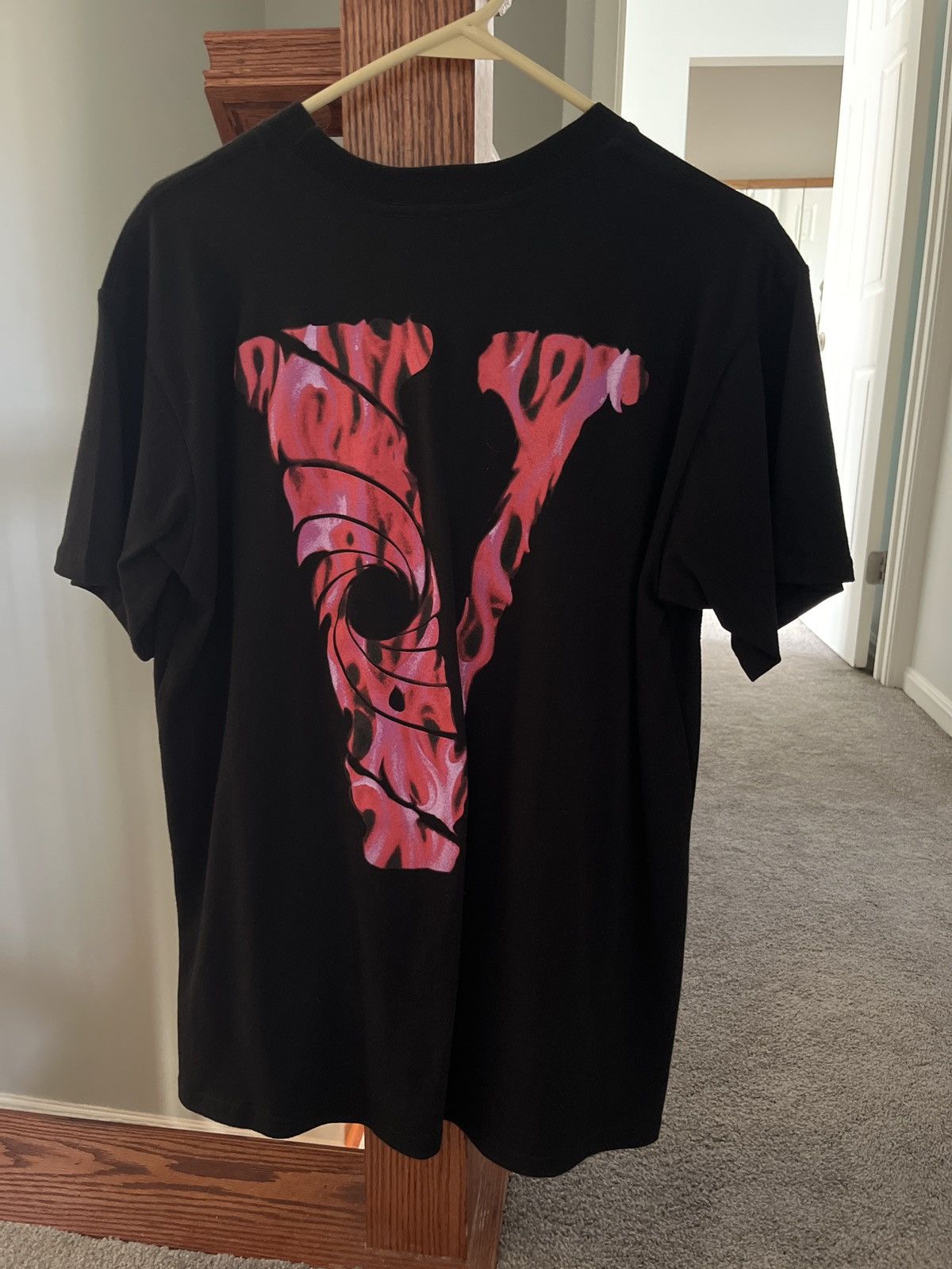 Vlone Vlone vice city tee VNDS SIZE S Size US S / EU 44-46 / 1 - 2 Thumbnail