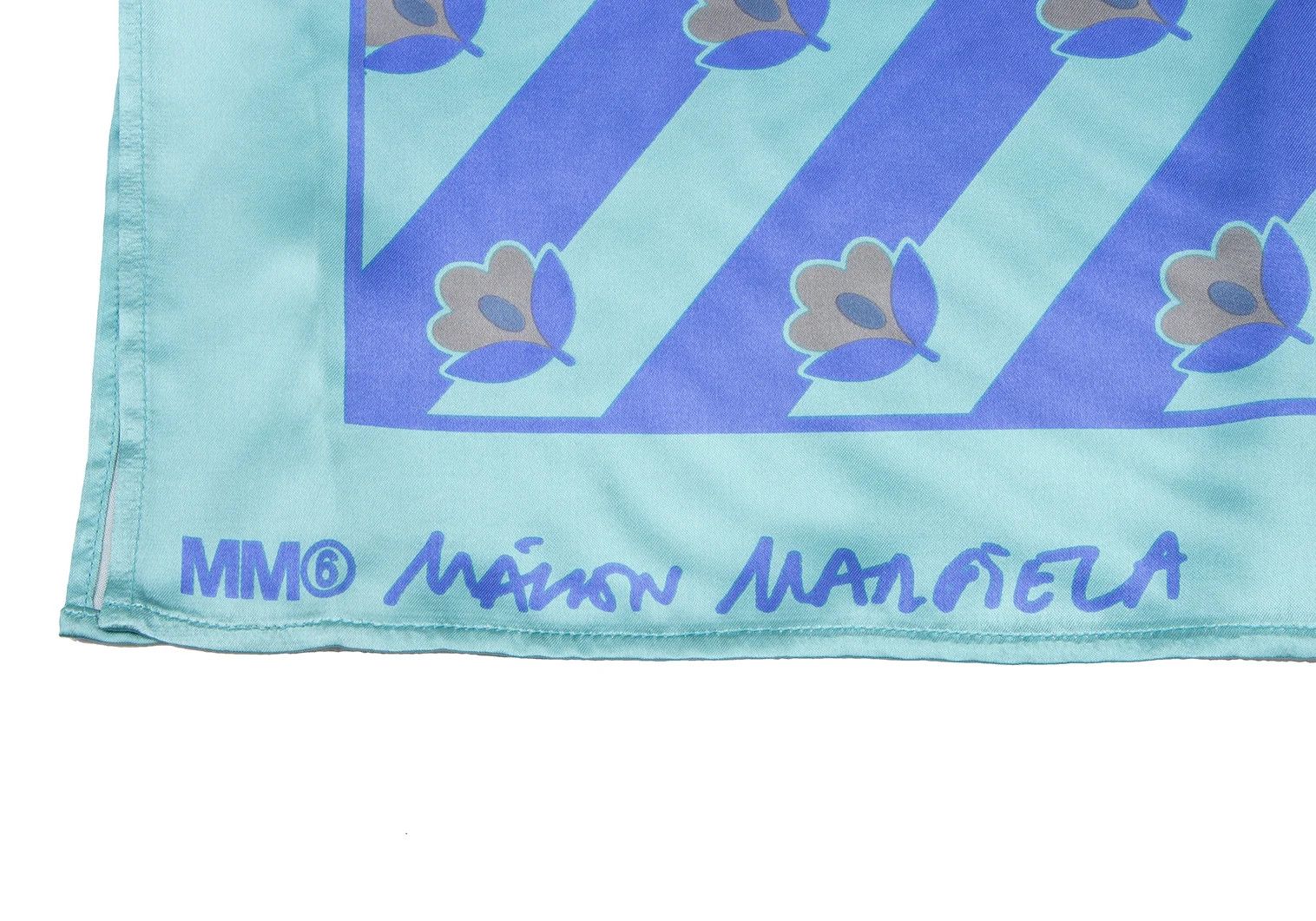 Maison Margiela Rayon Flower Stripe Tunic in Light Blue Gray Size US M / EU 48-50 / 2 - 13 Thumbnail