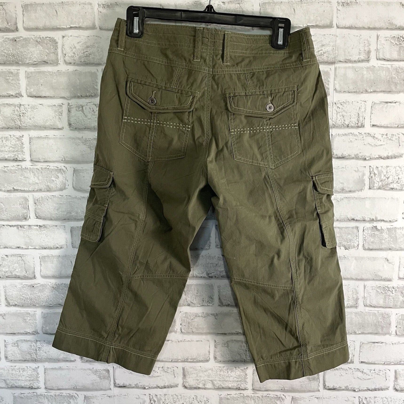 Vintage Kuhl Women's Green Athletic Cargo Capri Pants Size 6 Size ONE SIZE - 5 Thumbnail