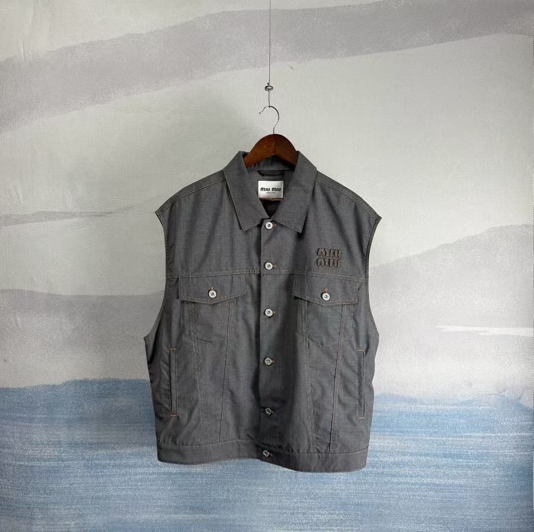 Miu Miu Miu Miu Dark Gray Denim Vest Size M / US 6-8 / IT 42-44 - 1 Thumbnail
