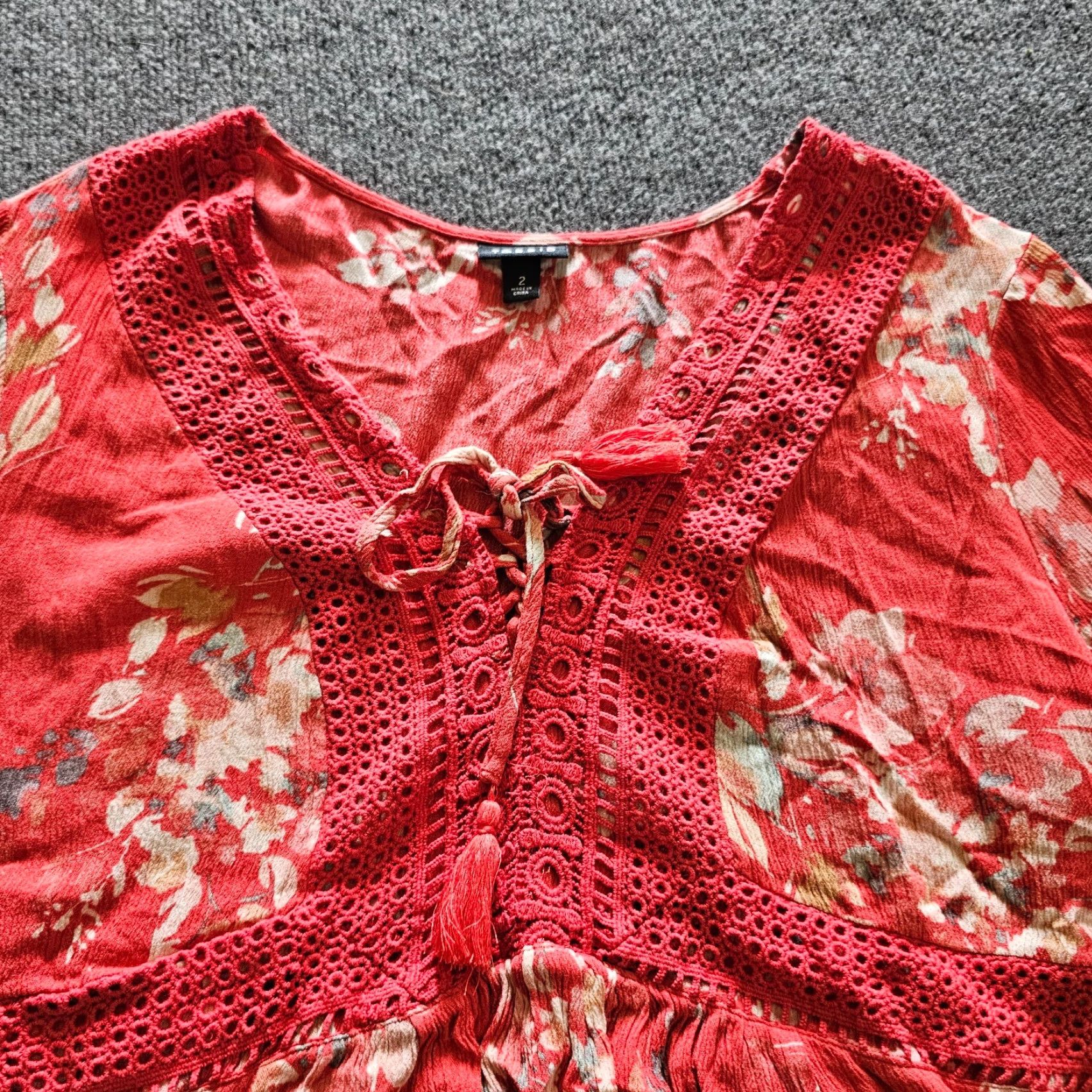 Torrid Torrid Top Shirt Womens 2X Orange Floral Crochet Boho Bell Sleeve V Neck Casual Size XXL / US 16-18 / IT 52-54 - 2 Thumbnail