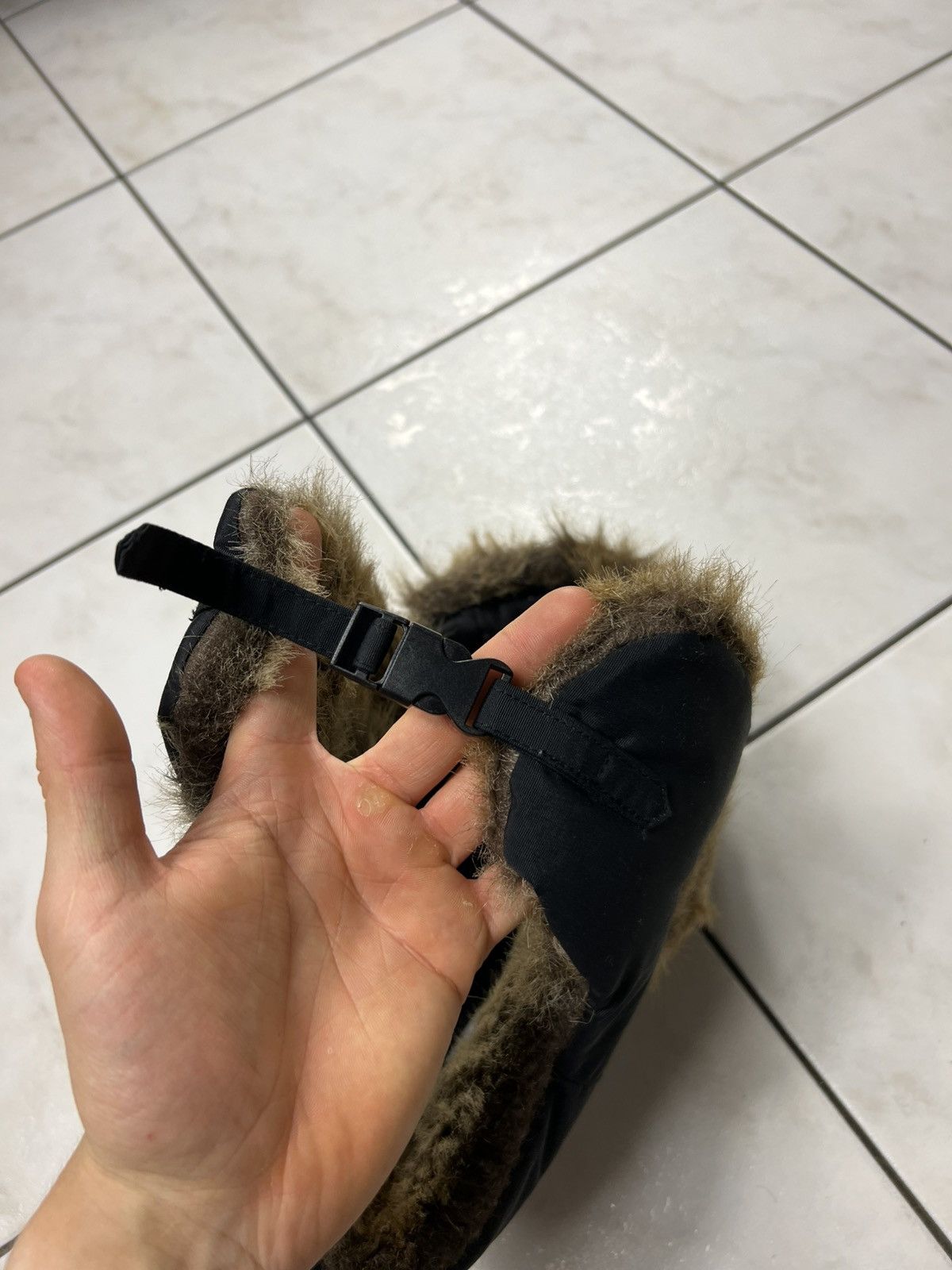 Fjallraven Vintage Fjall Raven nordic heater fur trapper hat cap y2k Size 36 - 17 Thumbnail