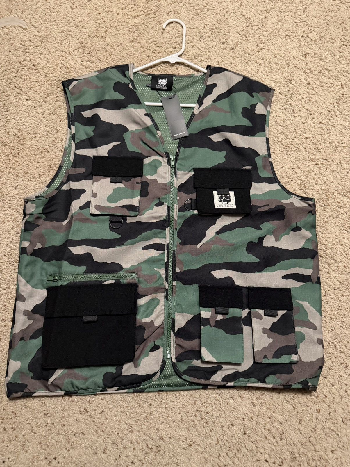 G59 Records G59 CAMO VEST XL DS Size US XL / EU 56 / 4 - 1 Thumbnail