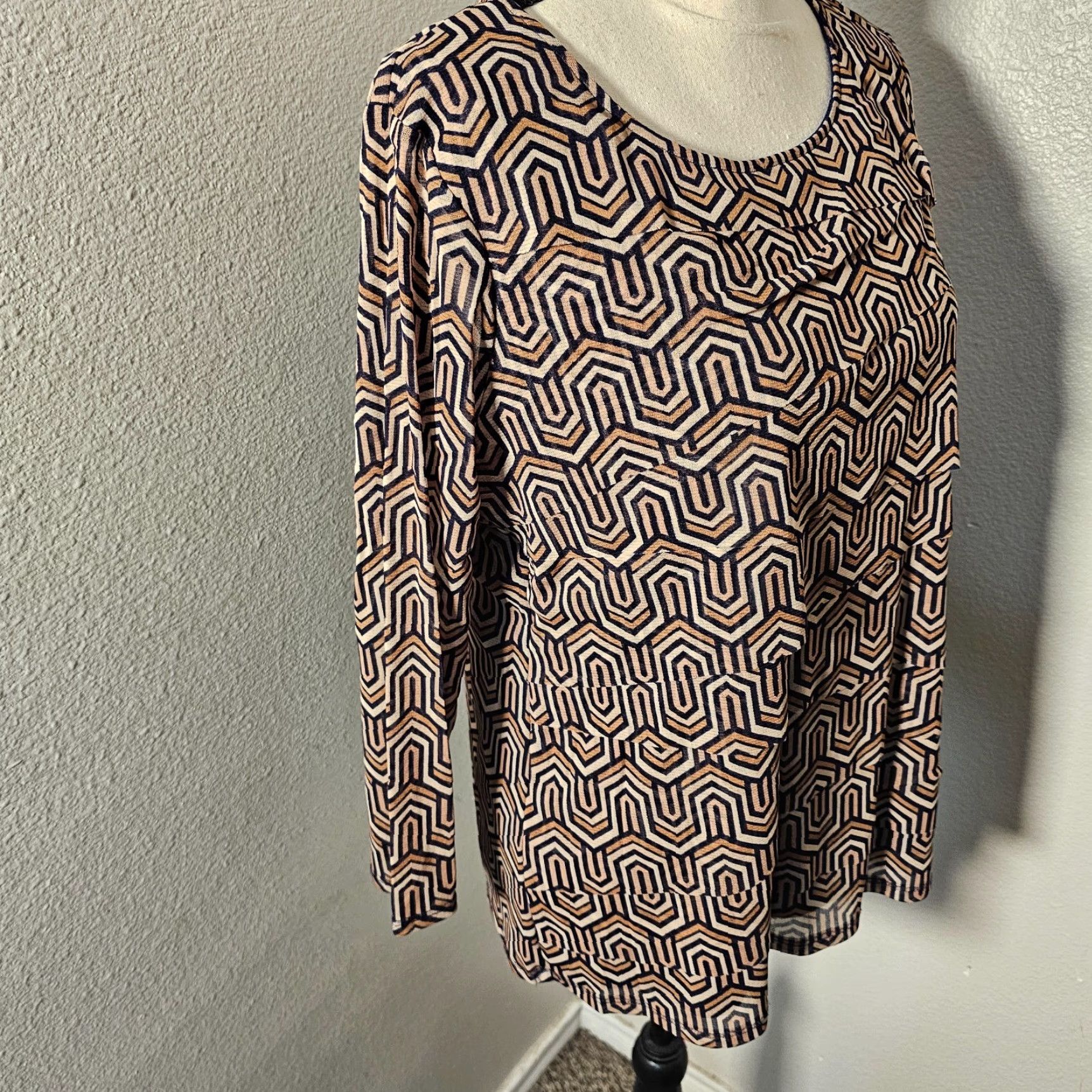 Alfani Alfani Blouse Adult Medium Brown Geometric Nylon Pullover Ruffle Casual Womens Size M / US 6-8 / IT 42-44 - 4 Thumbnail