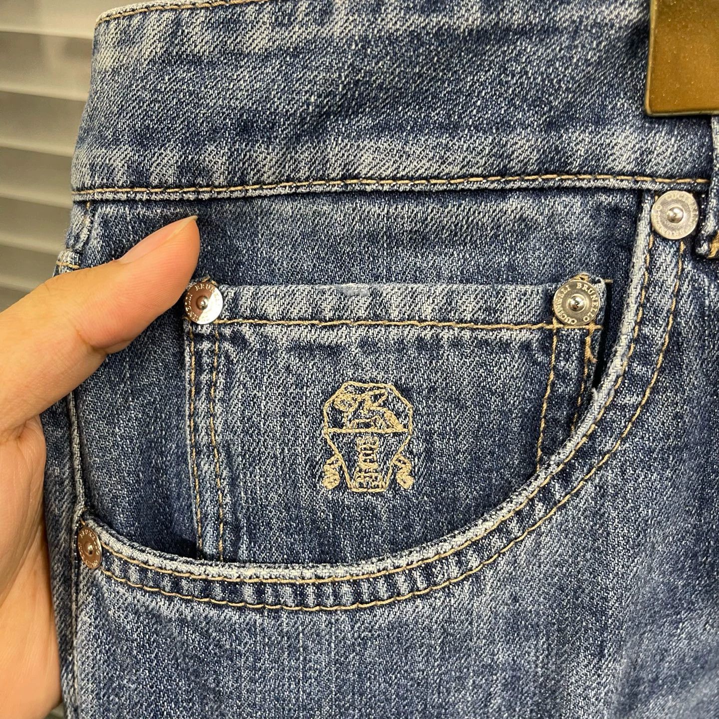 Brunello Cucinelli Brunello Cucinelli Pocket Embro Leather Patch Jeans 48 Size US 32 / EU 48 - 4 Thumbnail