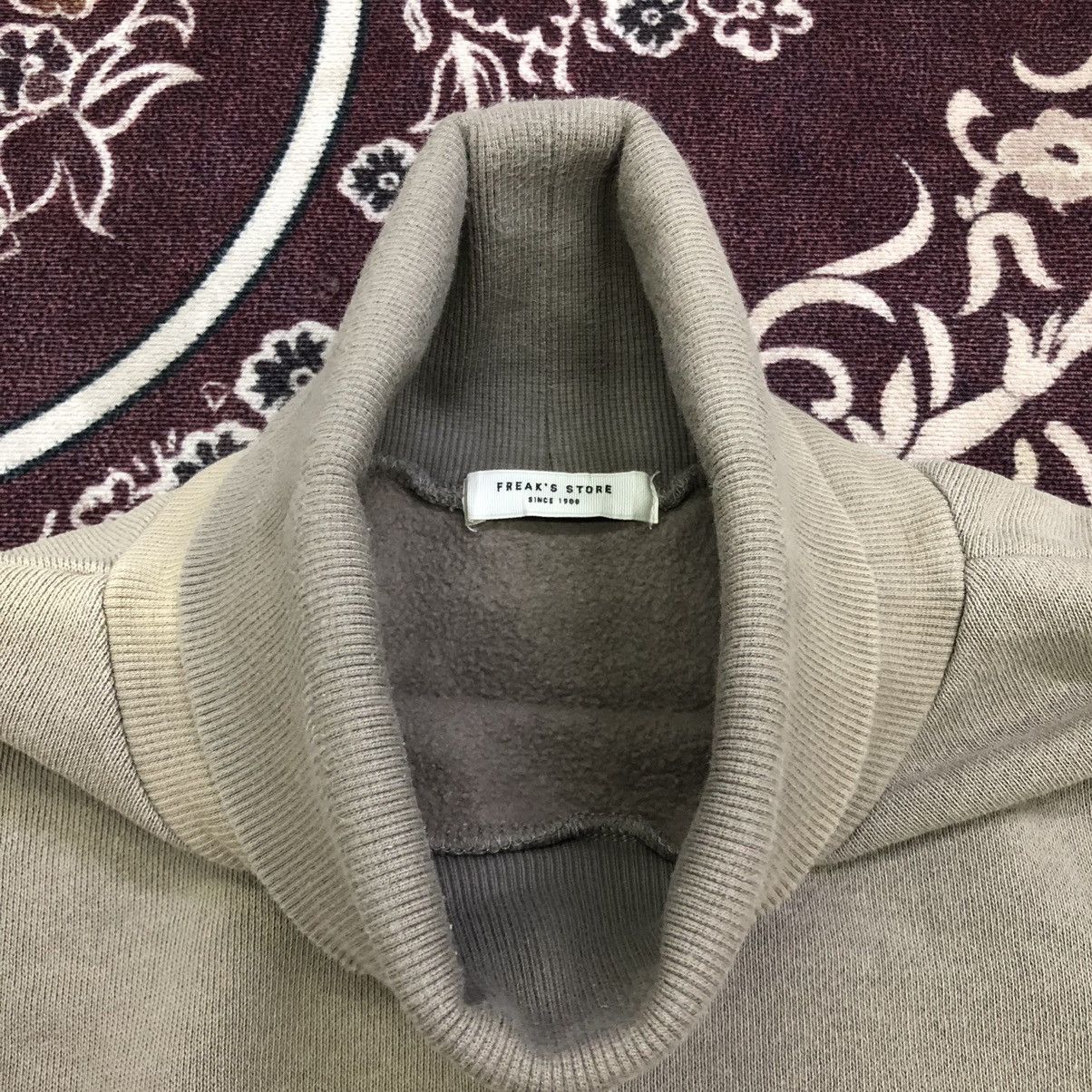 Japanese Brand Freak Store Turtle Neck Cropped Baggy Sweatshirt Size US M / EU 48-50 / 2 - 10 Thumbnail
