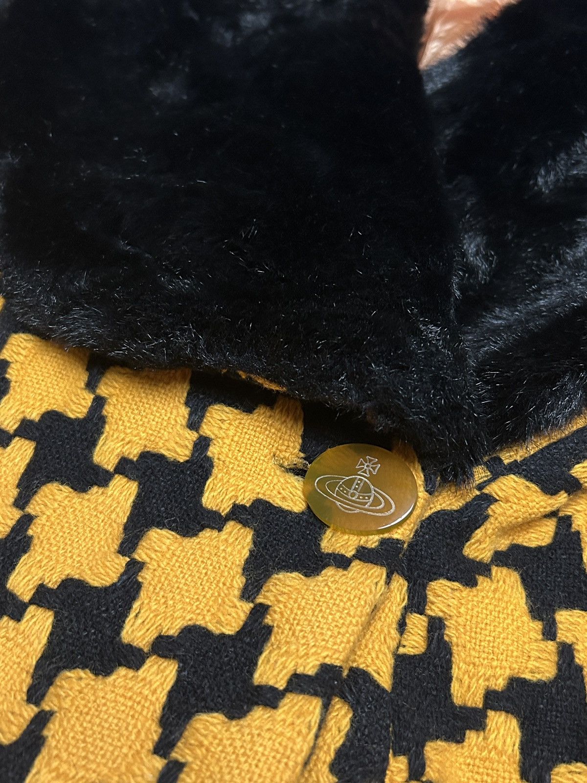 Vivienne Westwood F/W 89 Houndstooth Coat with Fur Collar Size M / US 6-8 / IT 42-44 - 4 Thumbnail