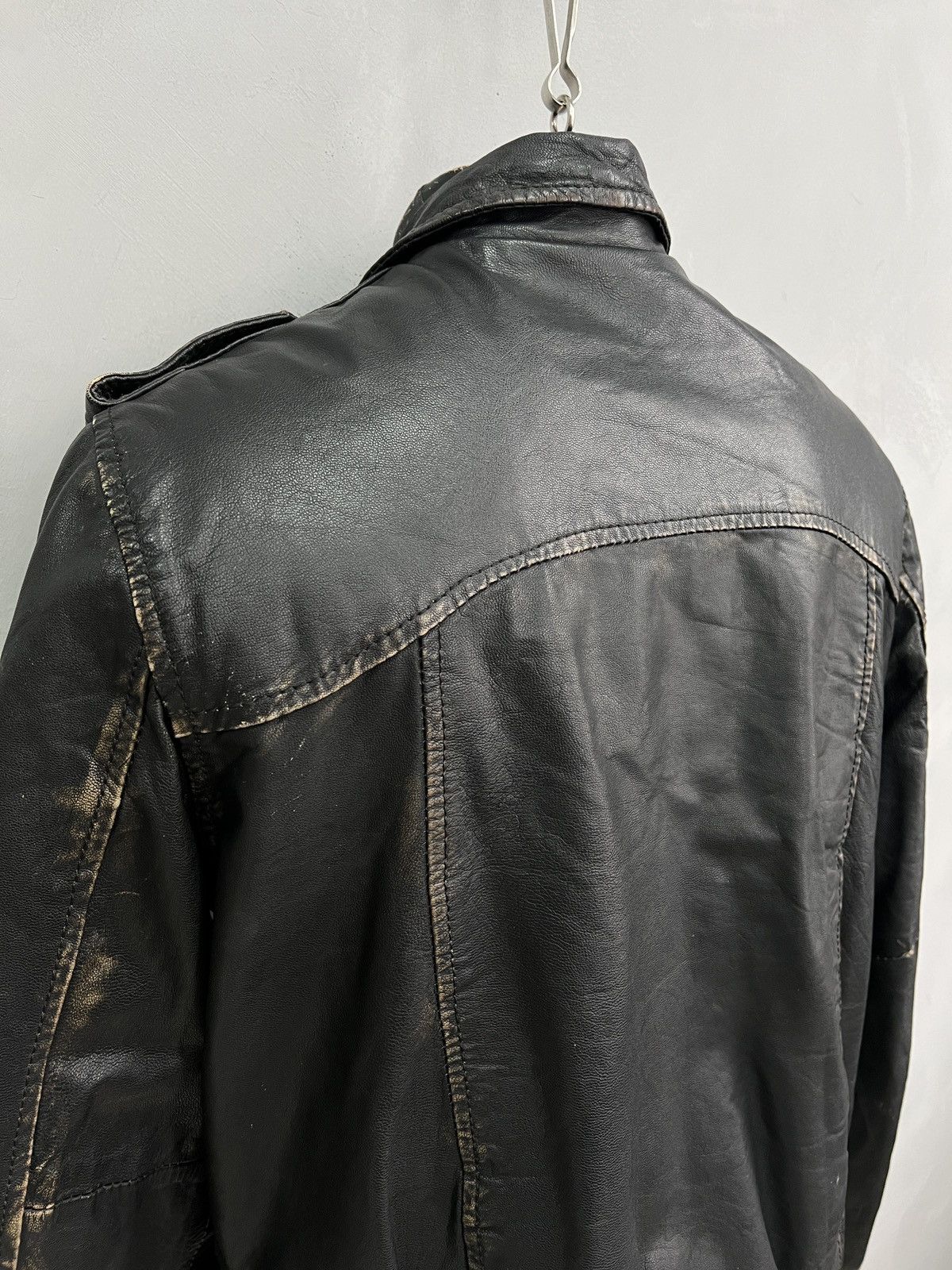 Schott Aviation leather distressed leather jacket y2k style hype Size US L / EU 52-54 / 3 - 7 Thumbnail