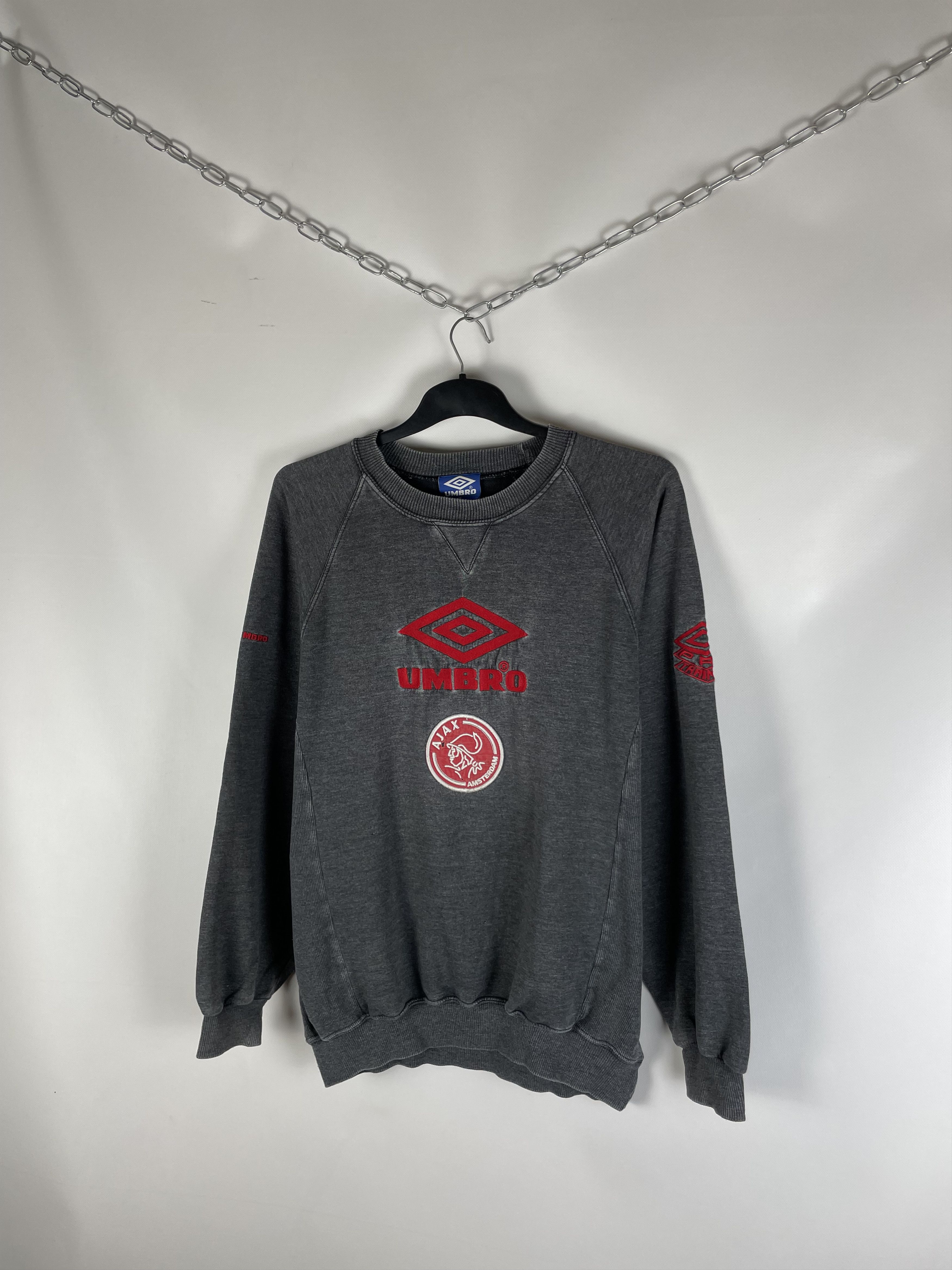 Umbro Vintage Umbro Ajax Amsterdam Training Sweatshirt Size US XL / EU 56 / 4 - 2 Thumbnail