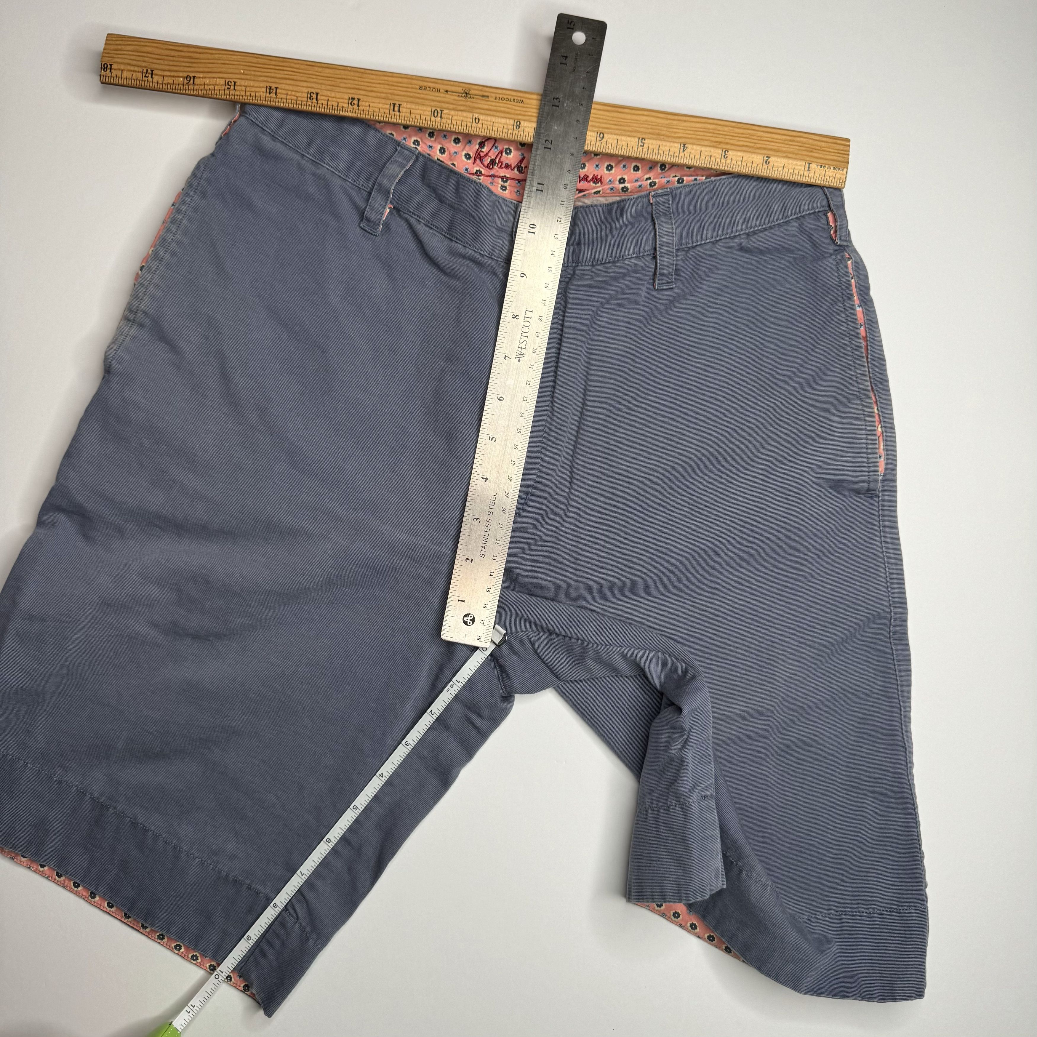 Robert Graham Robert Graham Flat Front Chino Shorts Pink Flip Cuff Size US 30 / EU 46 - 7 Thumbnail