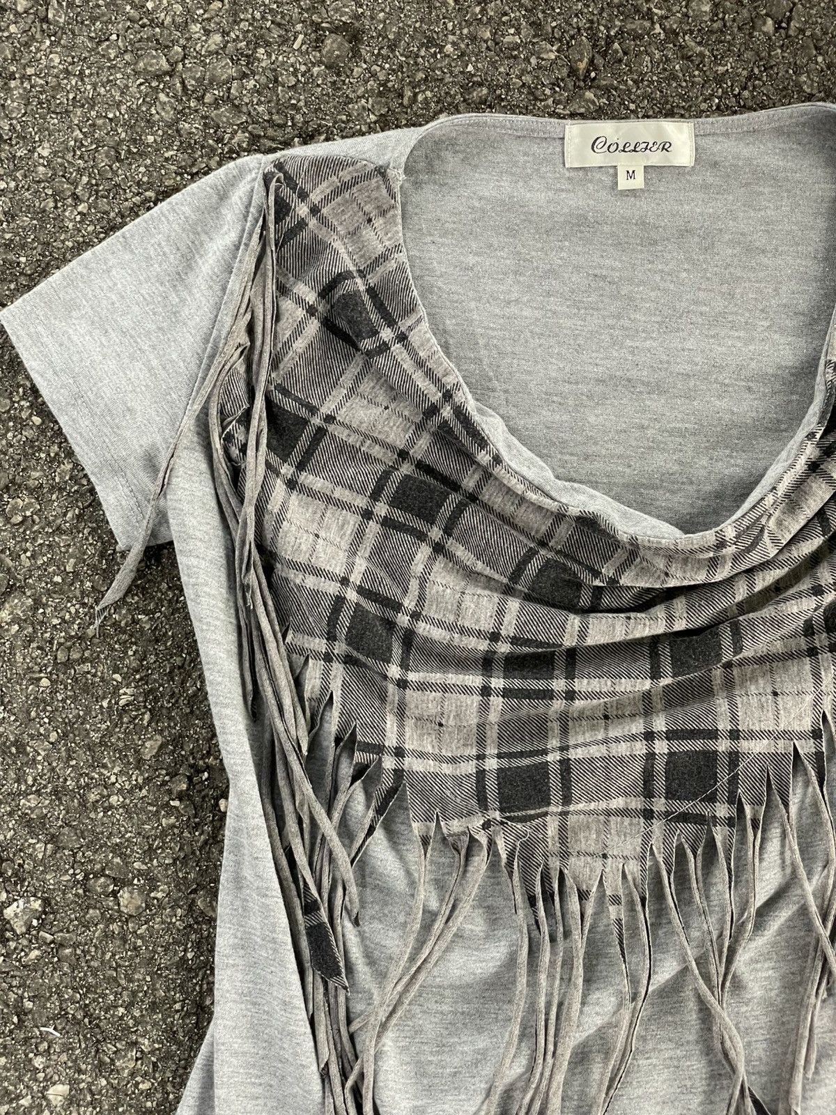 Le Grande Bleu (L.G.B.) Scarf Necklace Tee Shirt Size M / US 6-8 / IT 42-44 - 2 Thumbnail