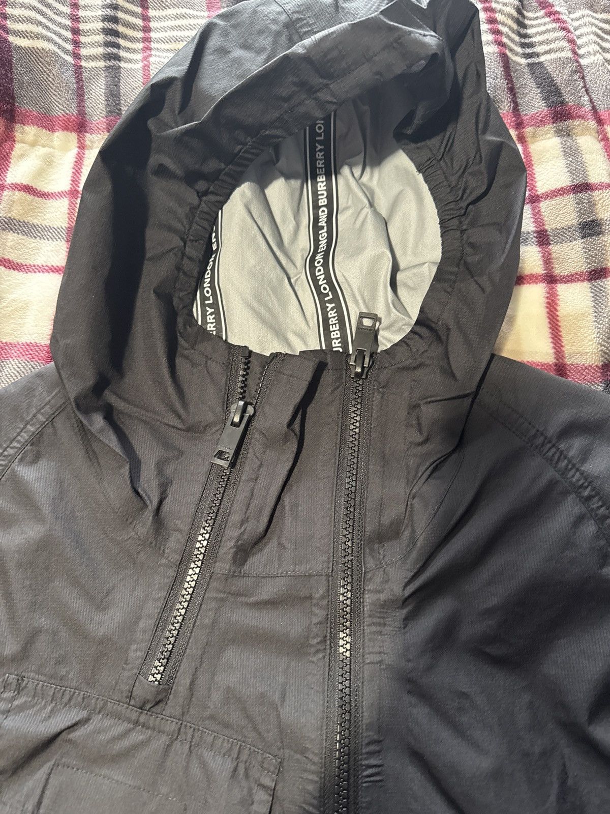 Burberry Burberry Light Jacket Size US S / EU 44-46 / 1 - 3 Thumbnail