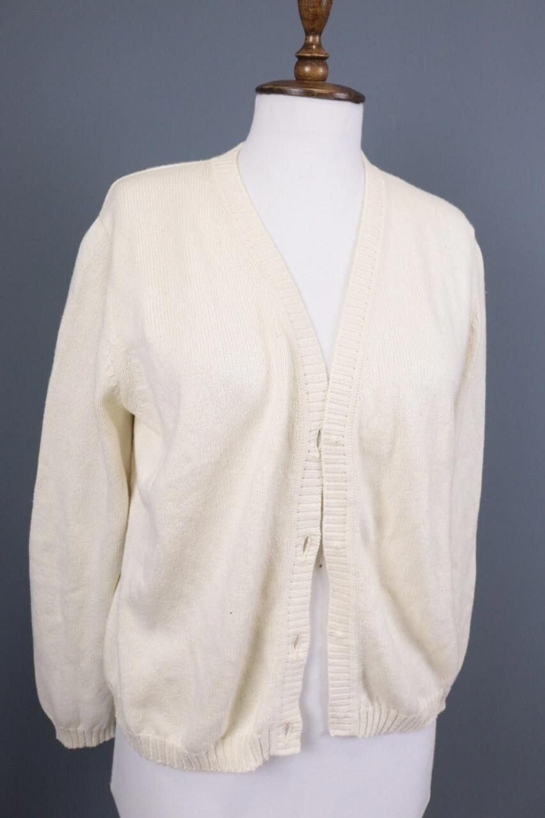 Malo Malo Beige Knit Button Dwon Cardigan Sweater Size 48 Size M / US 6-8 / IT 42-44 - 6 Thumbnail