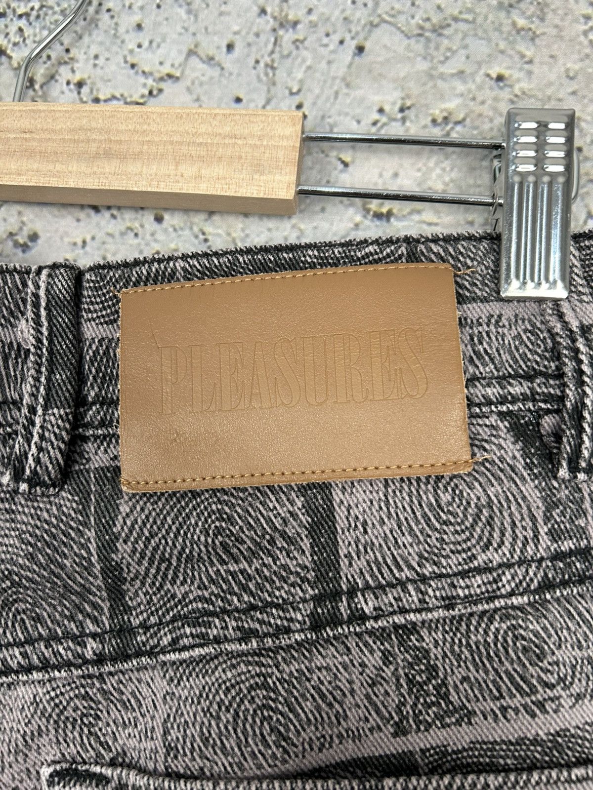 Pleasures Pleasures Avant Garde Denim Jeans Alternative Grunge Roc Size US 28 / EU 44 - 6 Thumbnail