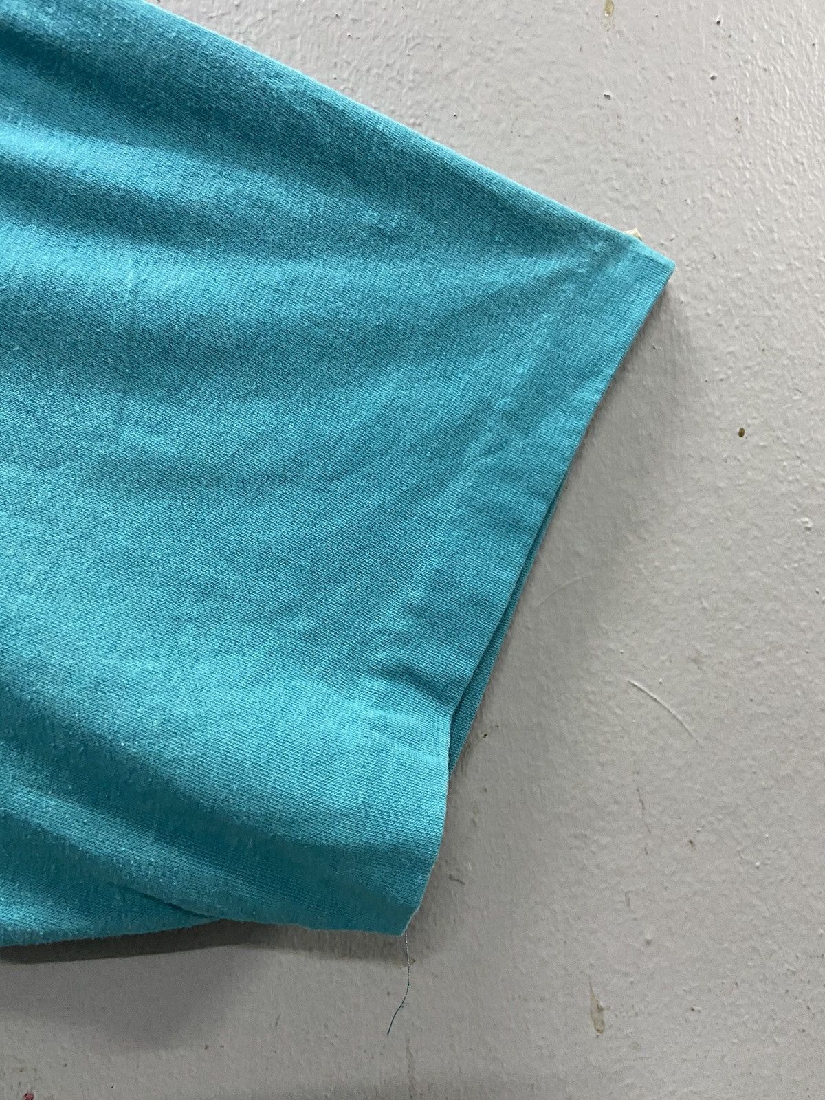 Vintage VINTAGE KWBL 1990 LOS ANGELES DECO PAINT TEE SHIRT Size US XL / EU 56 / 4 - 7 Thumbnail