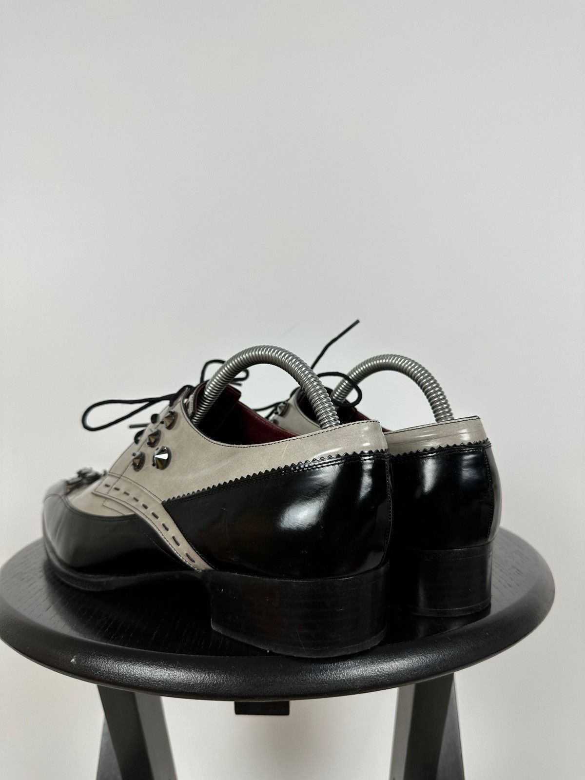 Prada Prada Studded Rhinestone Two-Tone Oxford Dress Leather Shoes Size US 8 / EU 41 - 10 Thumbnail