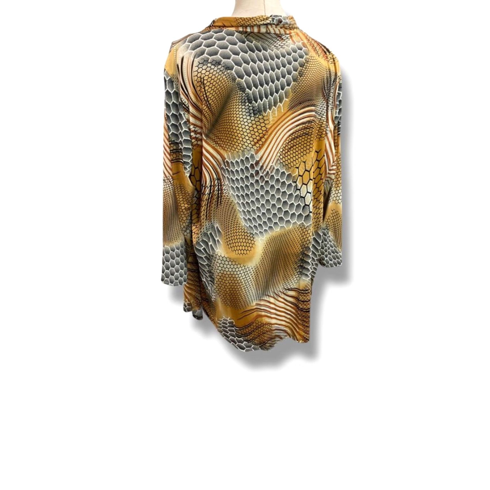 Vintage LBisse Womens Shirt Pullover Cardigan 3X Plus Gold Abstract Reptile Print 95% polyester 5% spandex Womens Mens Girls Size XXL / US 16-18 / IT 52-54 - 6 Thumbnail