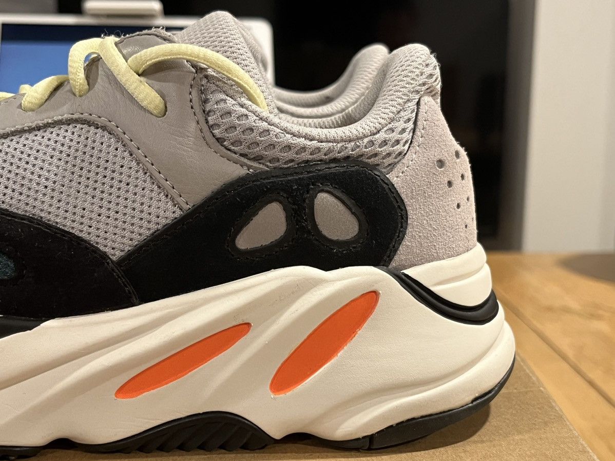 Adidas × Kanye West YEEZY BOOST 700 Size US 8 / EU 41 - 8 Thumbnail