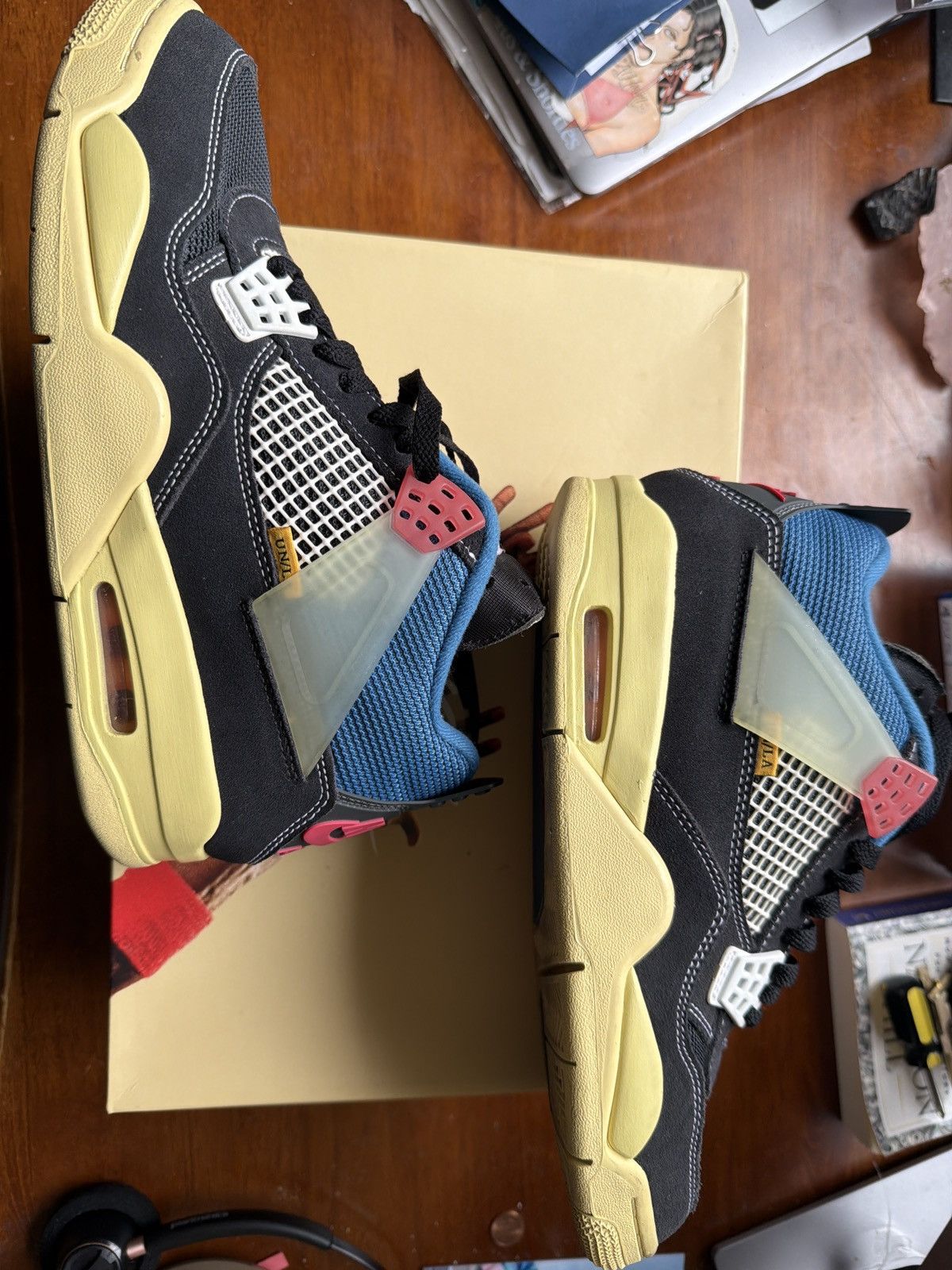 Jordan Brand × Union LA AJ4 x Union LA "off-noir" Size US 8.5 / EU 41-42 - 2 Thumbnail