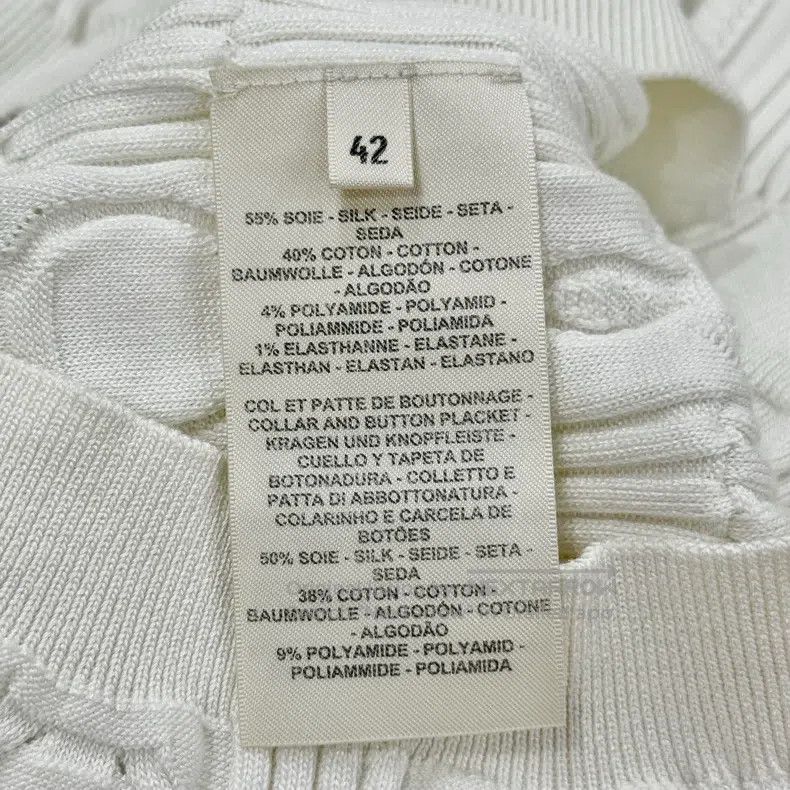 Hermes Hermes White collar knit short sleeve, mulberry silk and c Size M / US 6-8 / IT 42-44 - 4 Thumbnail