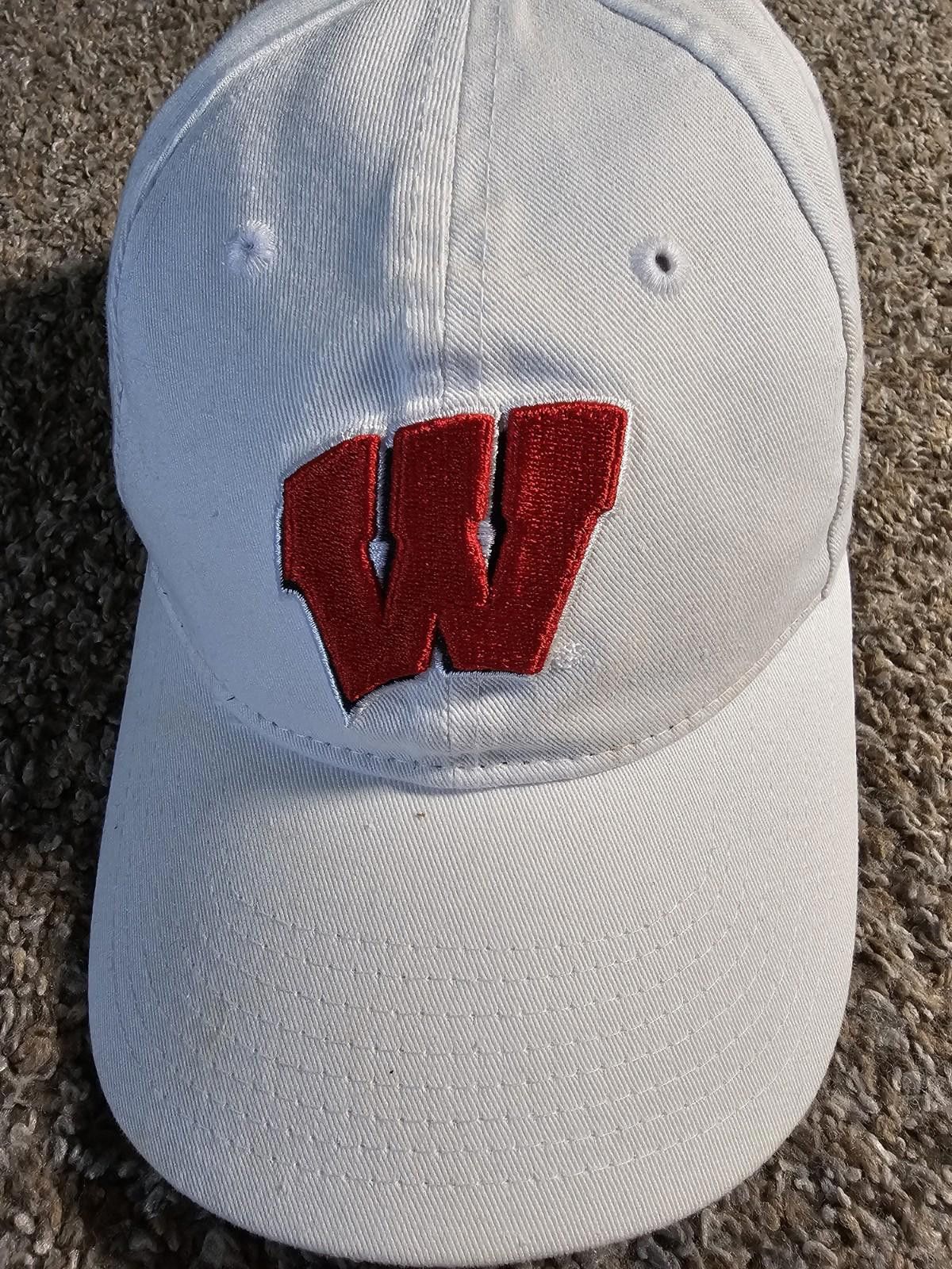 New Era wisconsin badgers hat new era 9twenty women's strapback hat Size ONE SIZE - 2 Thumbnail