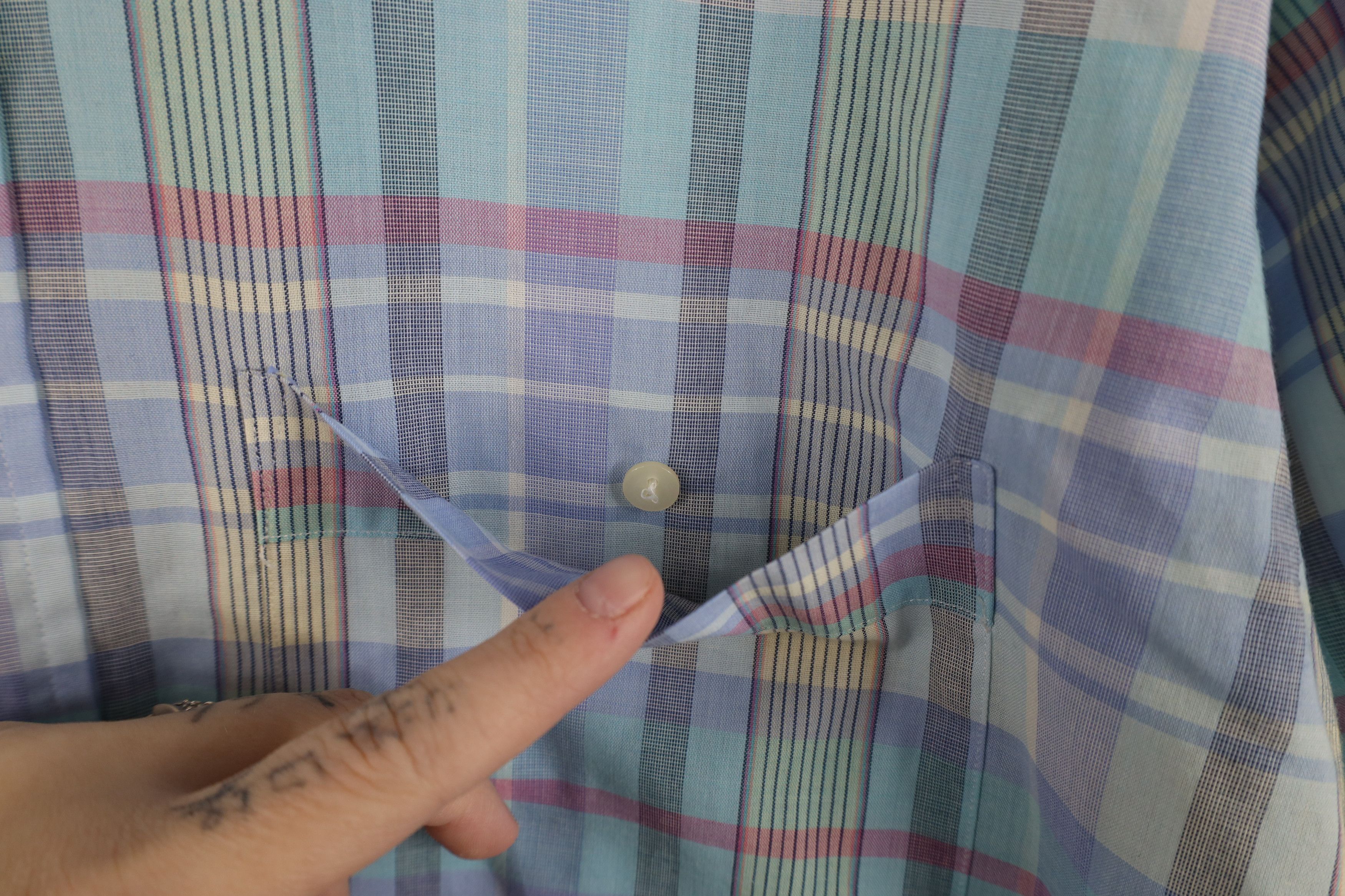 Vintage Vintage 90s Streetwear Plaid Collared Button Down Shirt Size US M / EU 48-50 / 2 - 5 Thumbnail