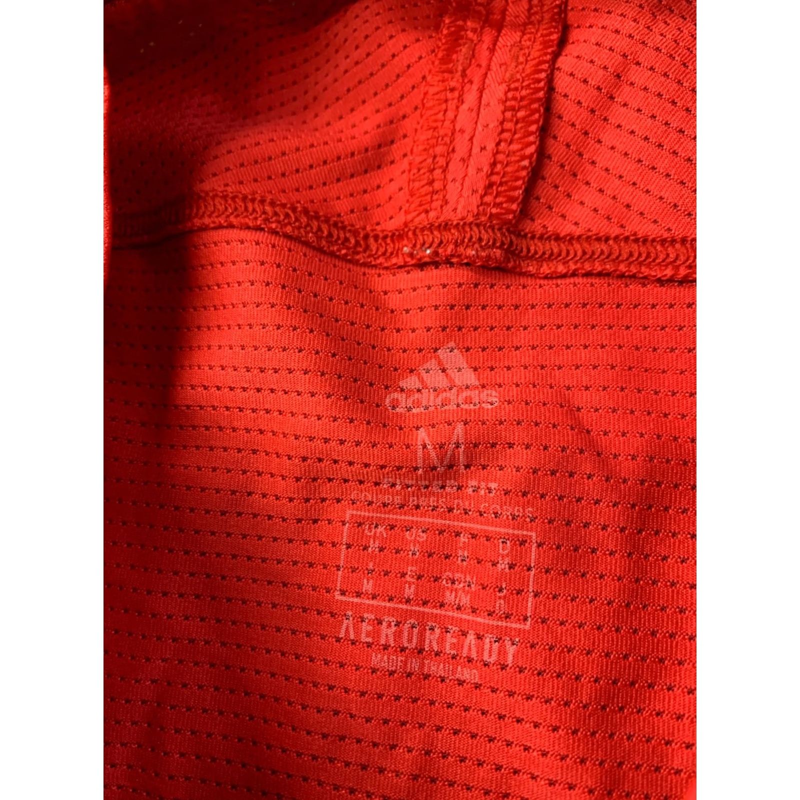 Adidas ADIDAS KENTA AEROREADY ORIGINAL 2021 TRAINING MEN SHIRT JERSEY SIZE M MEDIUM Red Size US M / EU 48-50 / 2 - 4 Thumbnail