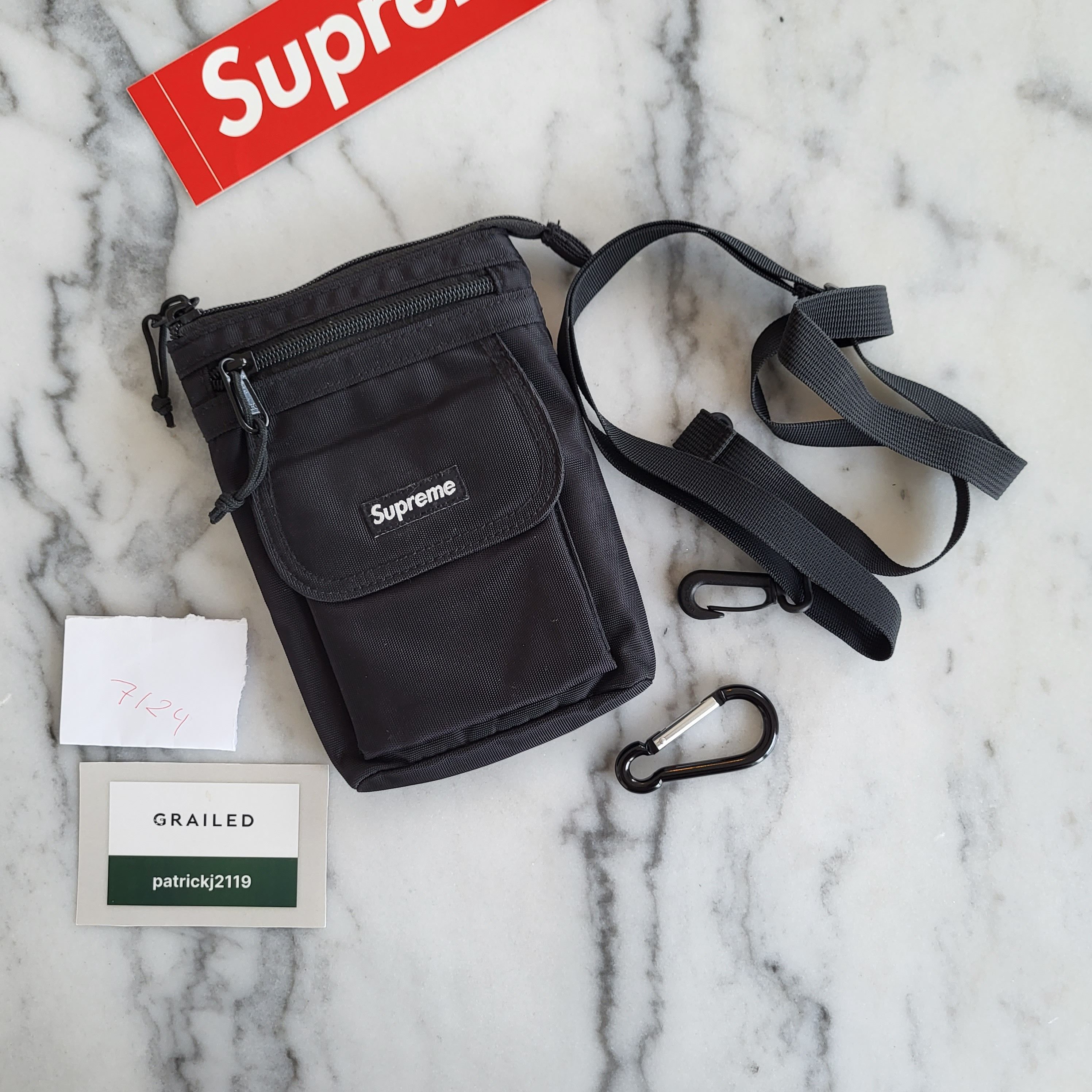 image of Supreme Shoulder Bag (Fw19) in Black, Men's