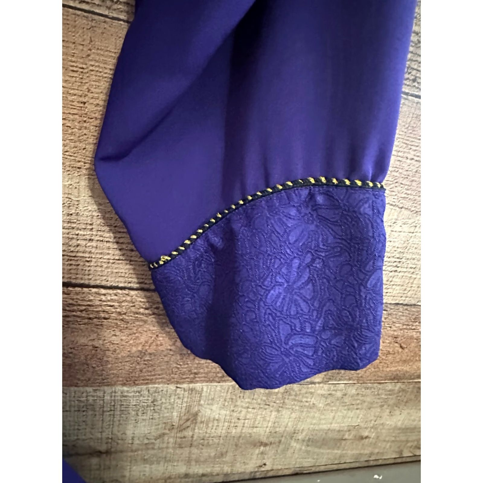 Victoria's Secret VINTAGE Victoria's Secret GOLD LABEL Purple Robe Kimono P/S 100% Polyester Women Robe Retro Sexy Mens? Ladies? Size ONE SIZE - 3 Thumbnail
