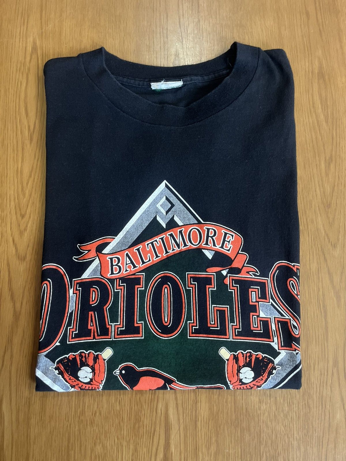 MLB Vintage BALTIMORE ORIOLES Nutmeg O MLB Team 90’s Tshirt Size US M / EU 48-50 / 2 - 1 Thumbnail