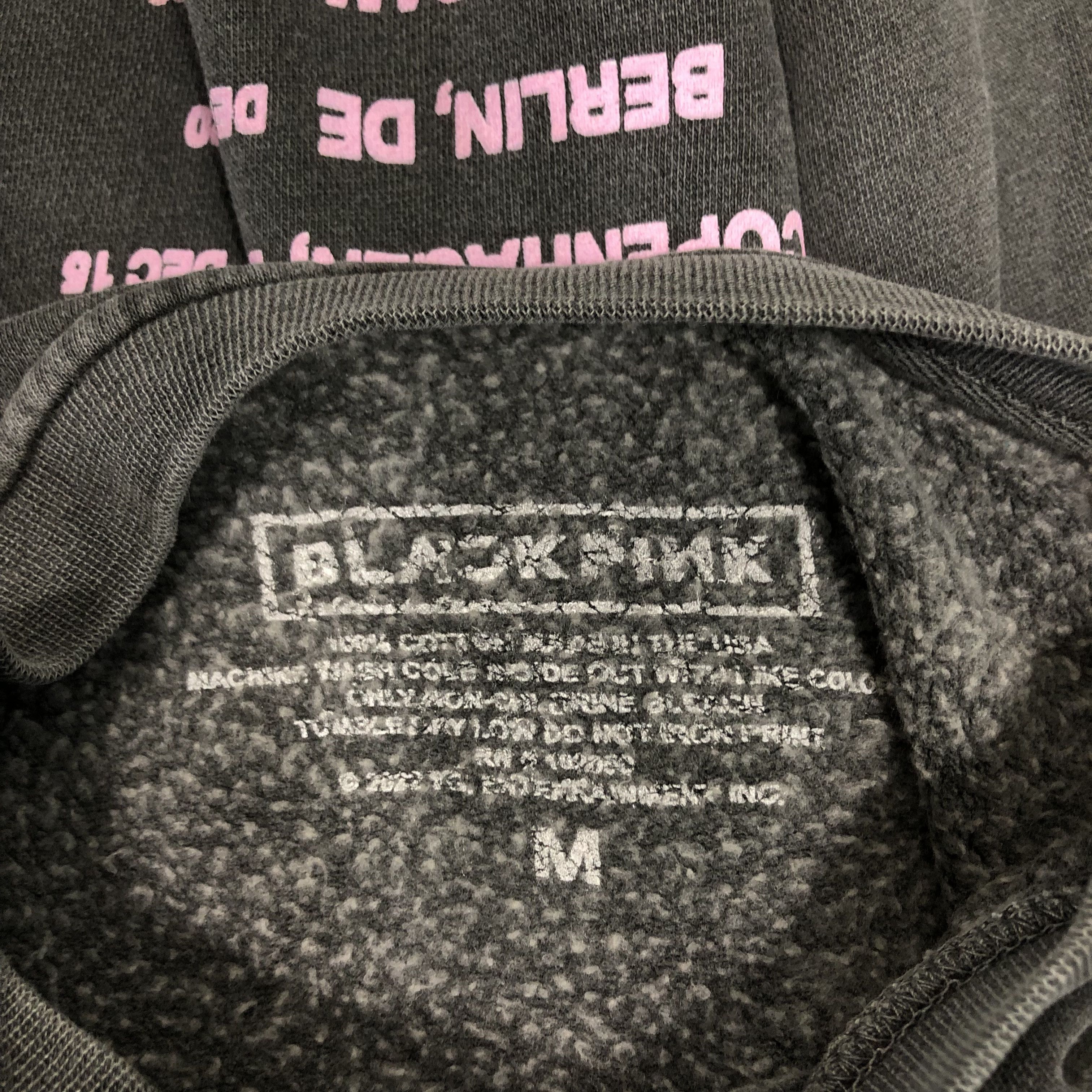Japanese Brand 📌Sweatshirt Blackpink Tour Big Logo Size US M / EU 48-50 / 2 - 16 Thumbnail