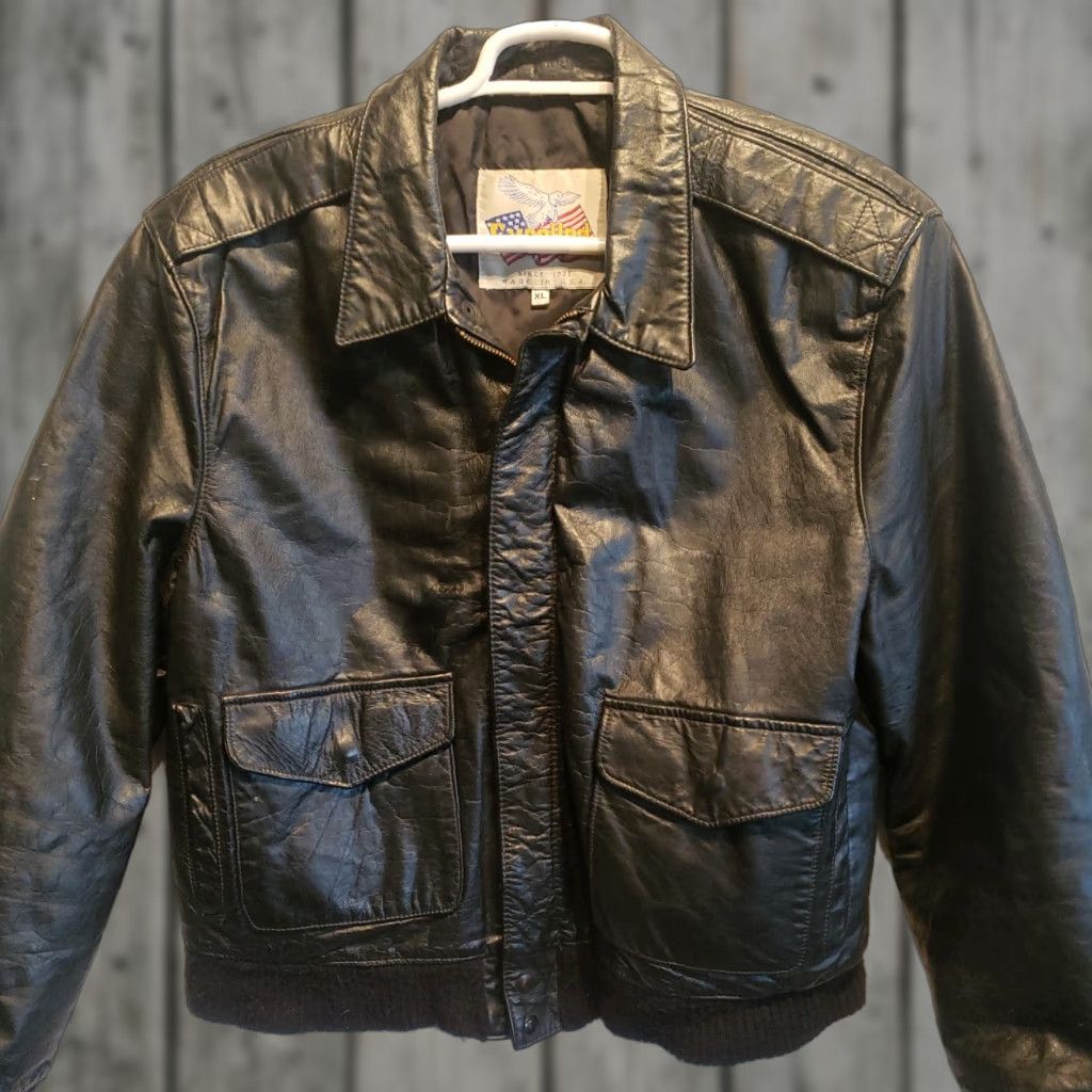 Vintage VINTAGE Excelled A-2 Black Leather Aviator Flight Bomber Jacket Mens XL size XL Leather Motorcycle Jacket Size US XL / EU 56 / 4 - 1 Thumbnail