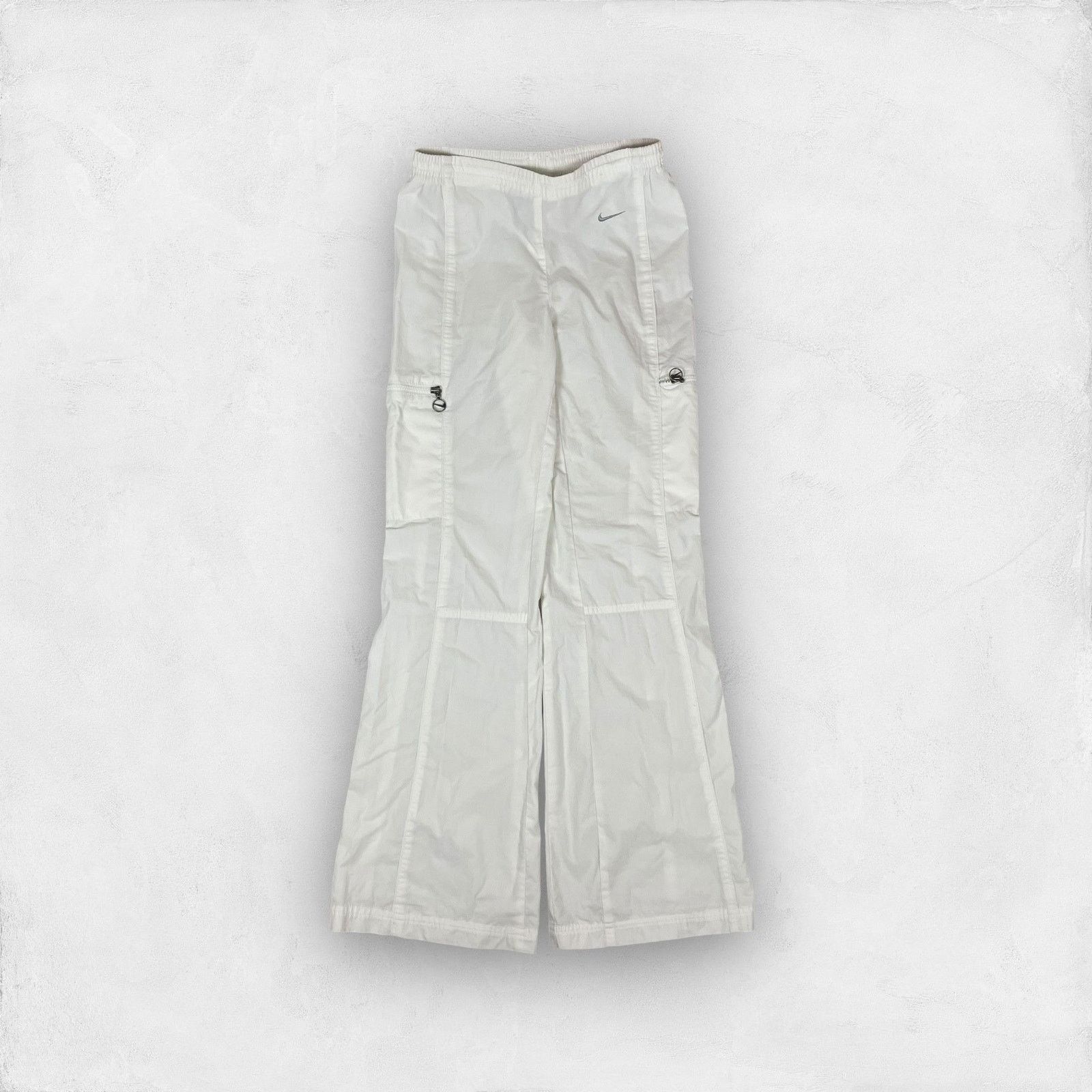Nike × Vintage Nike Women's White Swoosh Pockets Wide Leg Track Pant XS Size 30" / US 8 / IT 44 - 1 Thumbnail