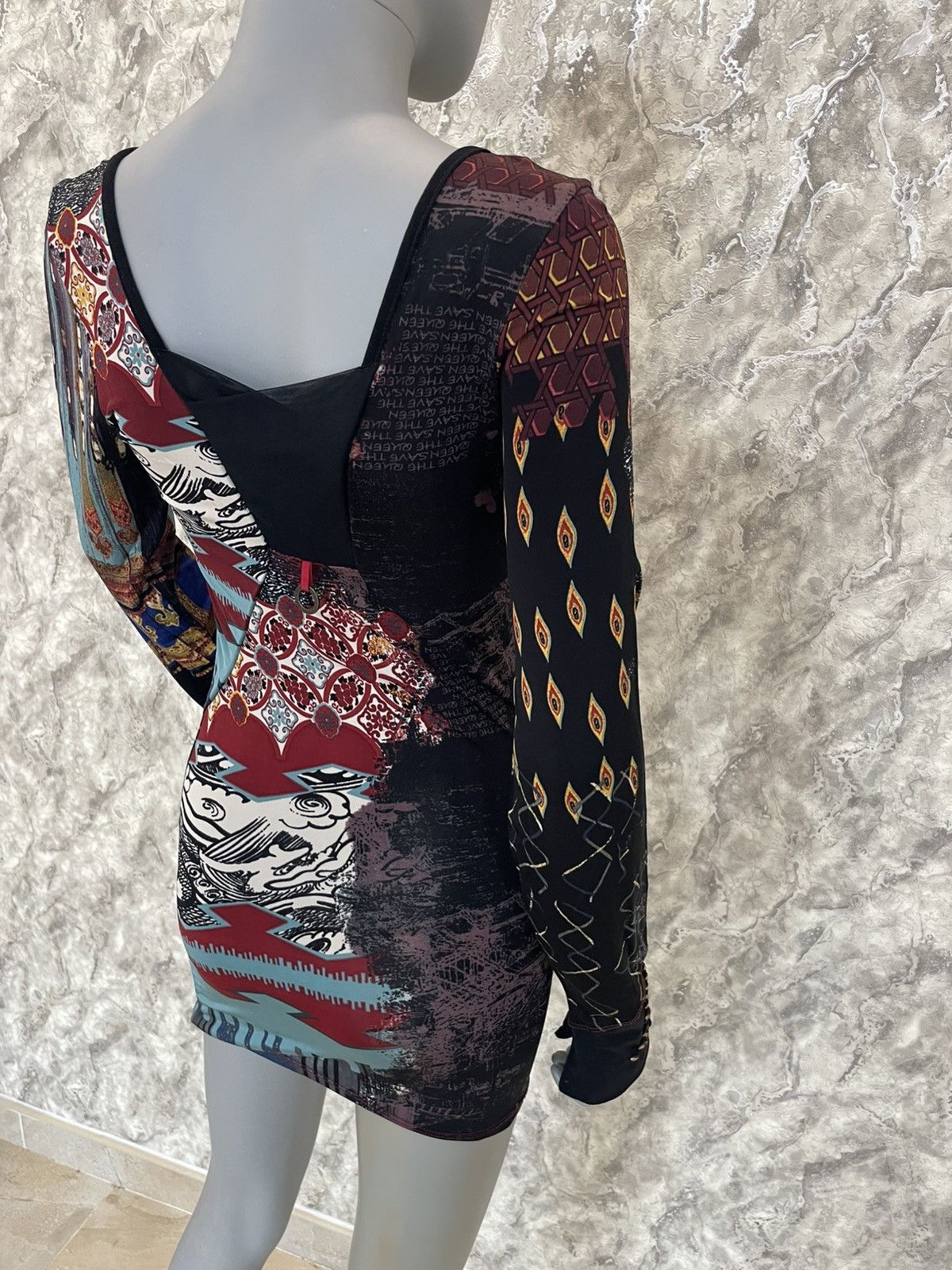 Japanese Brand × Vintage Save The Queen Women's Mesh Y2K Top Medieval Battle Print S Size S / US 4 / IT 40 - 10 Thumbnail
